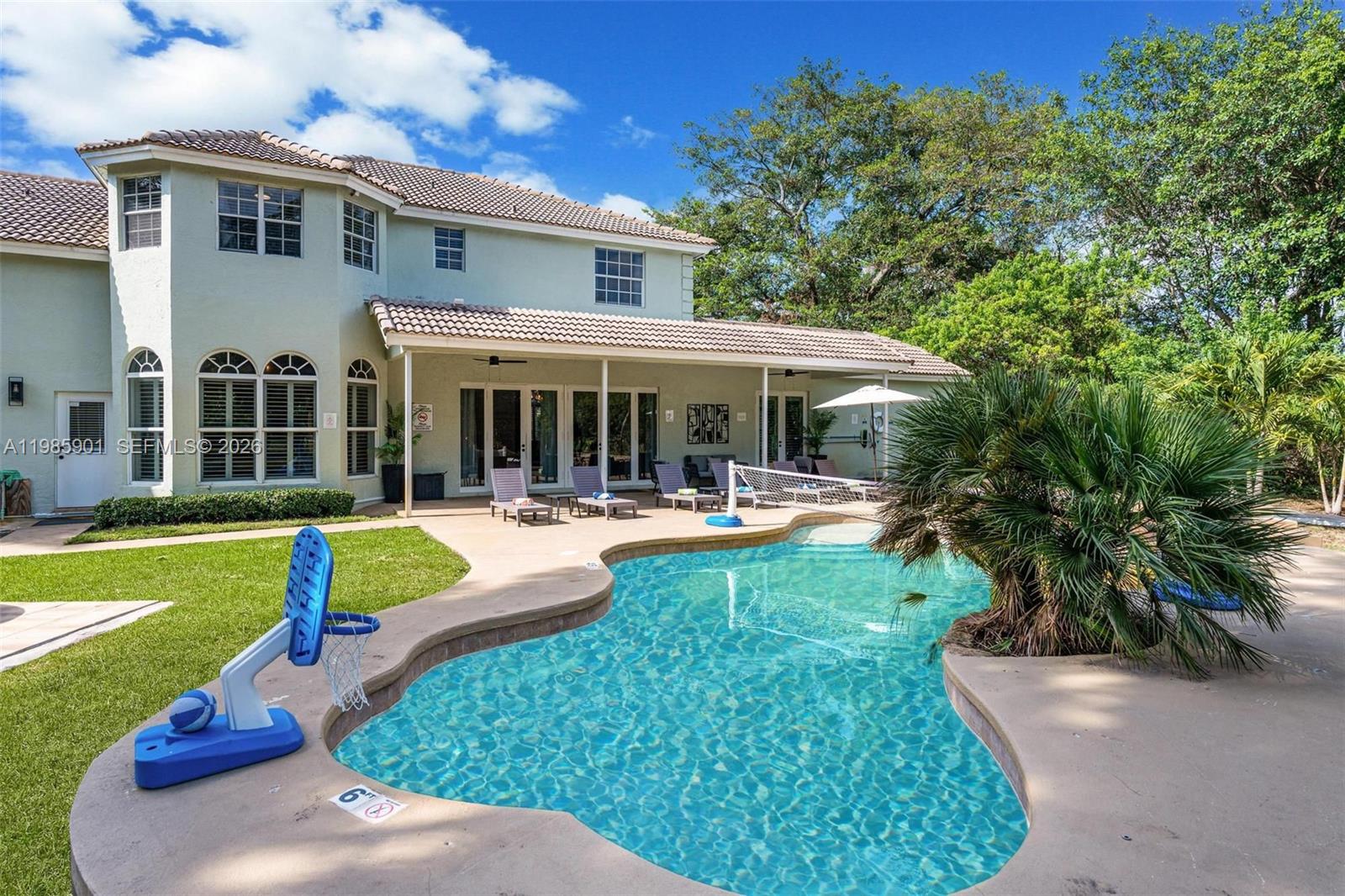 5100 NW 76th Place