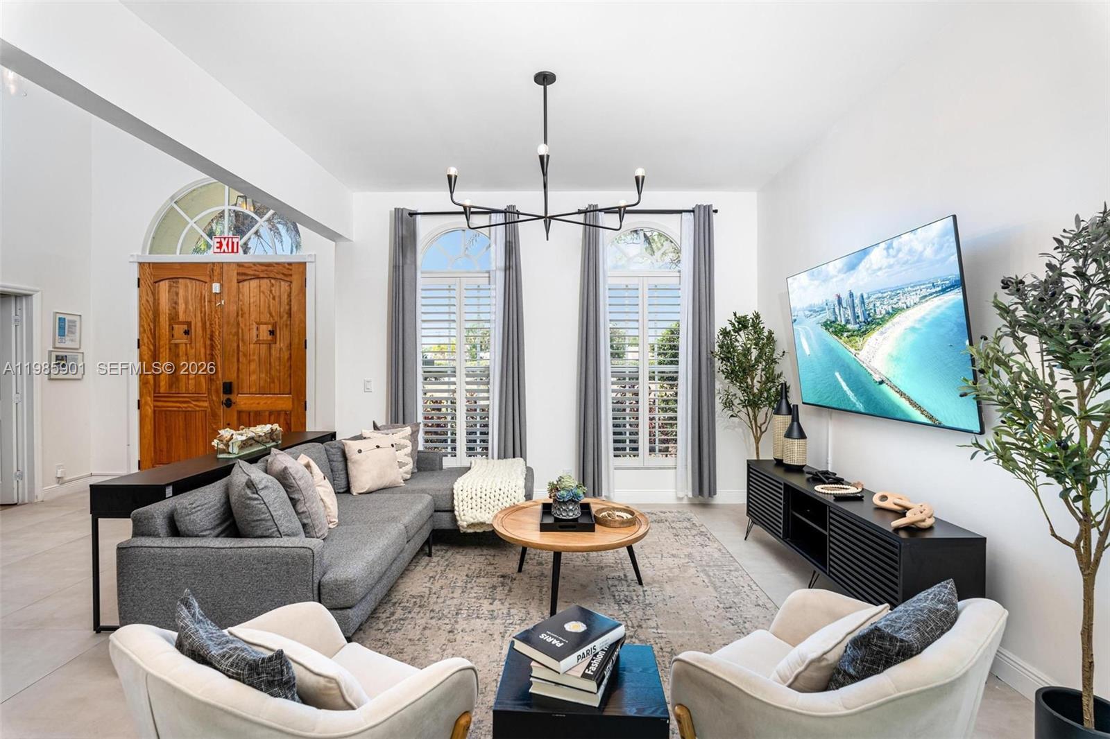 5100 NW 76th Place