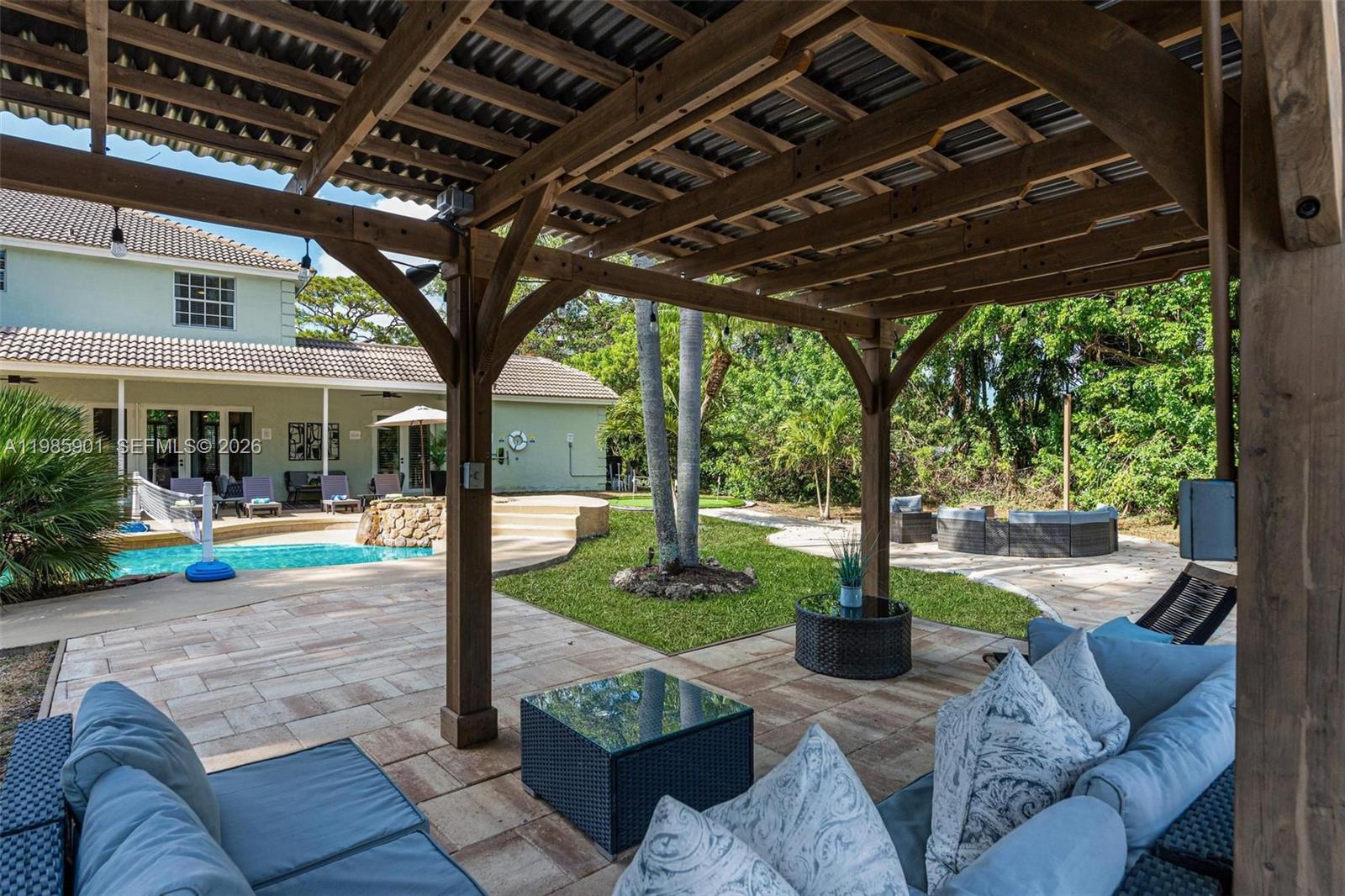 5100 NW 76th Place