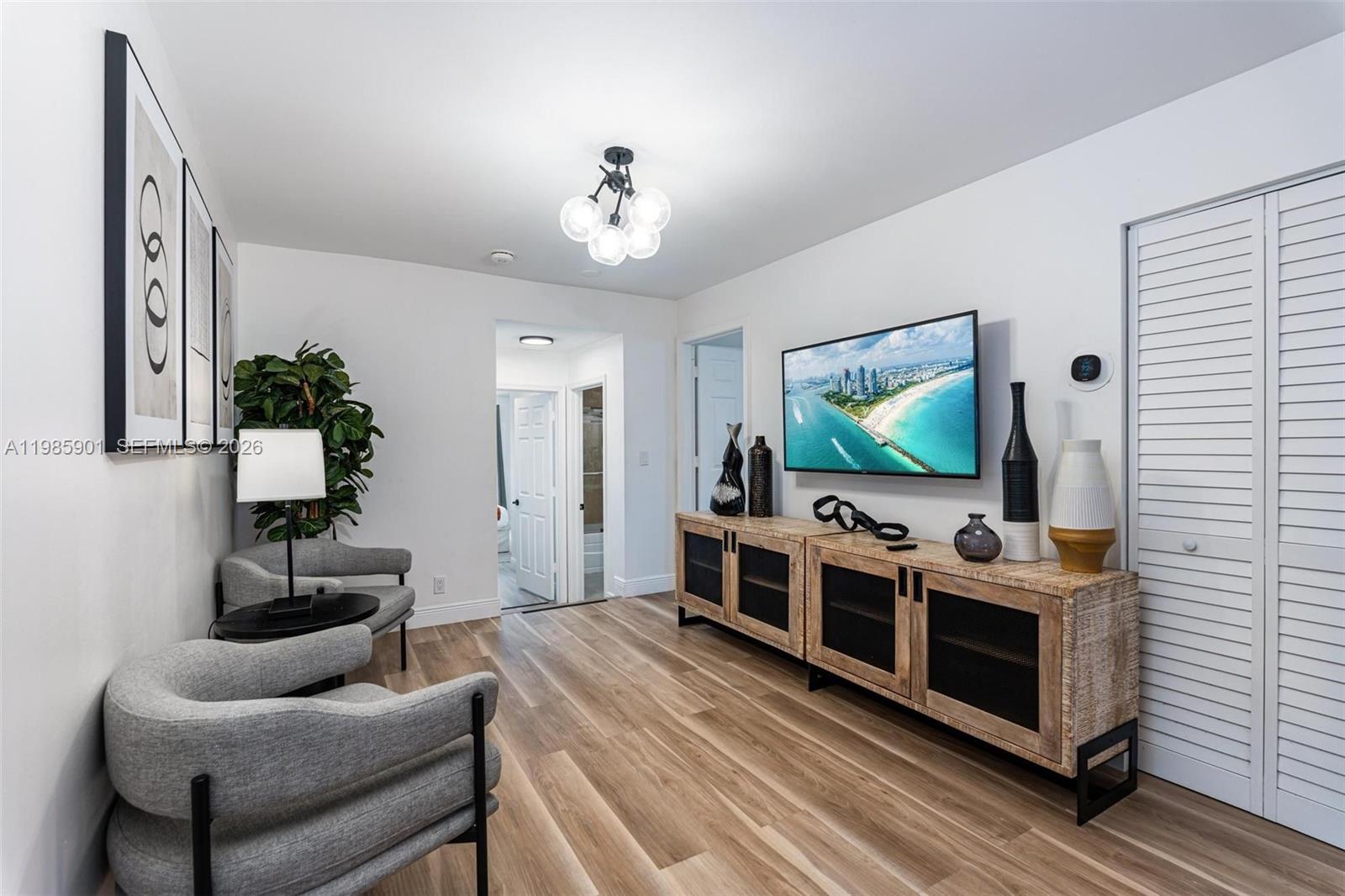 5100 NW 76th Place