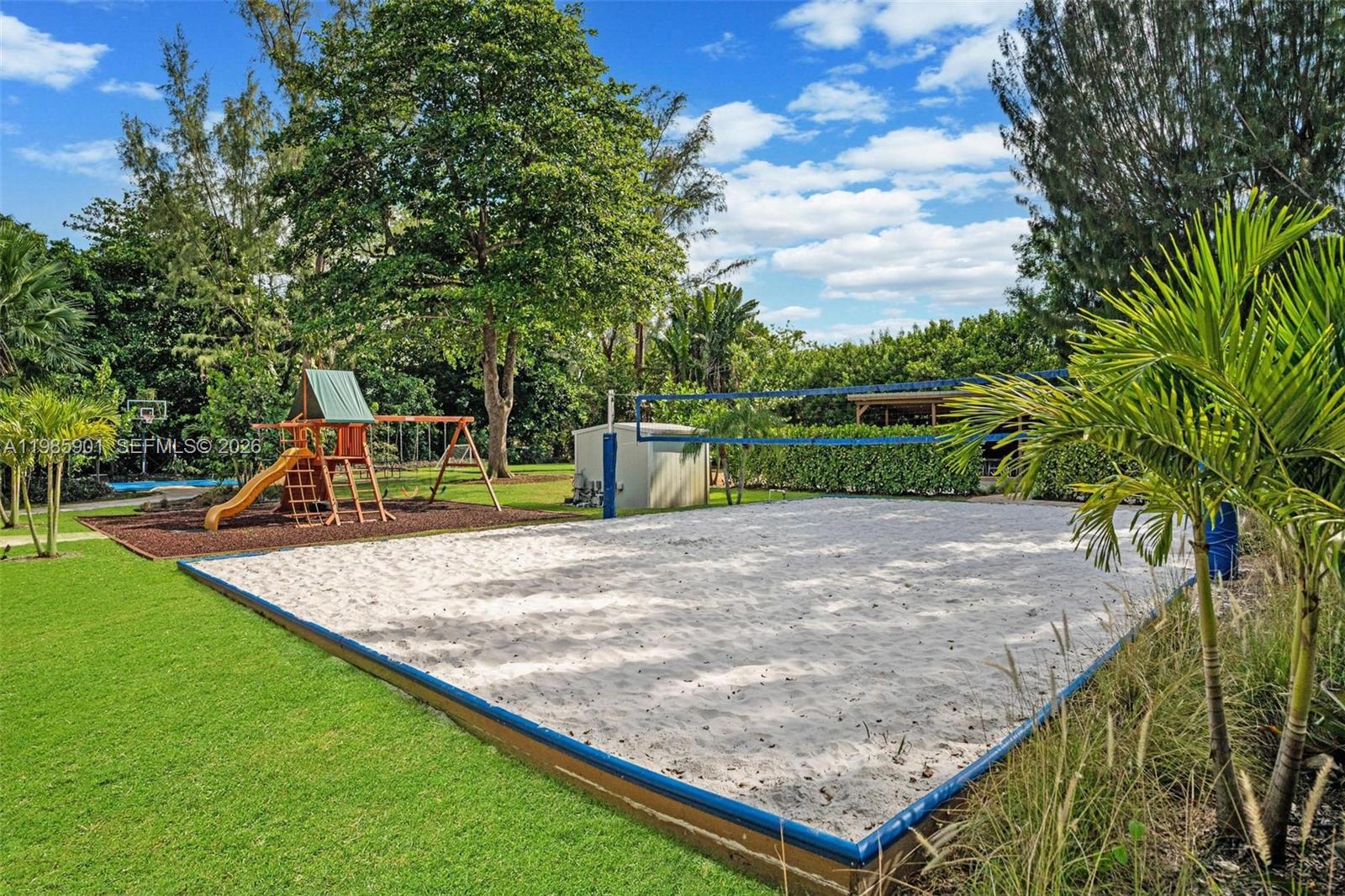 5100 NW 76th Place