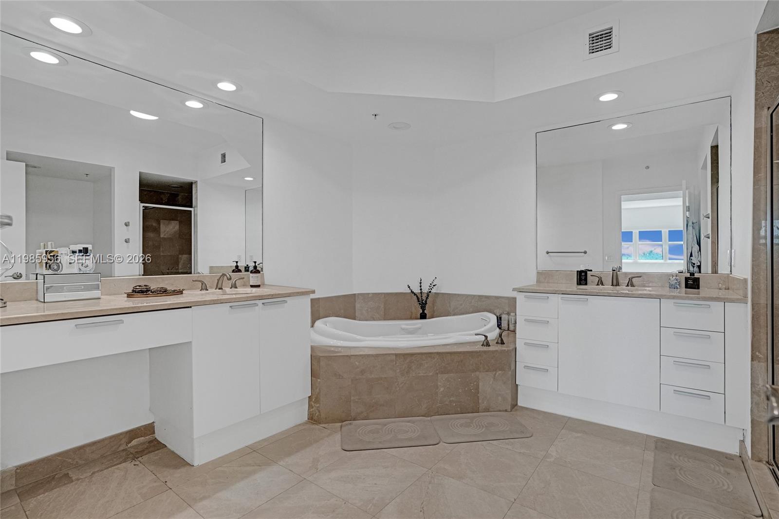 14951 Royal Oaks Lane