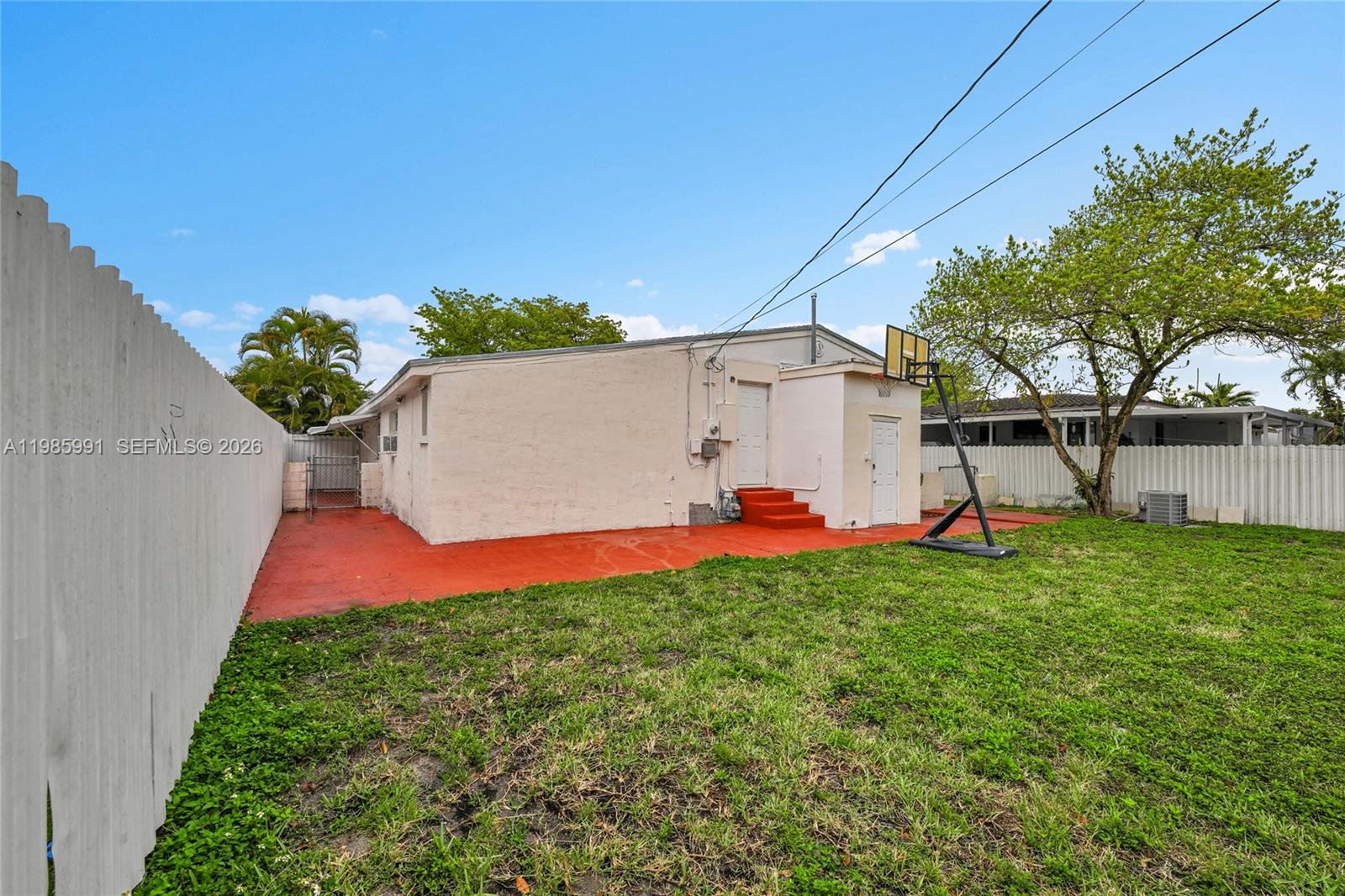 210 E 59th Street