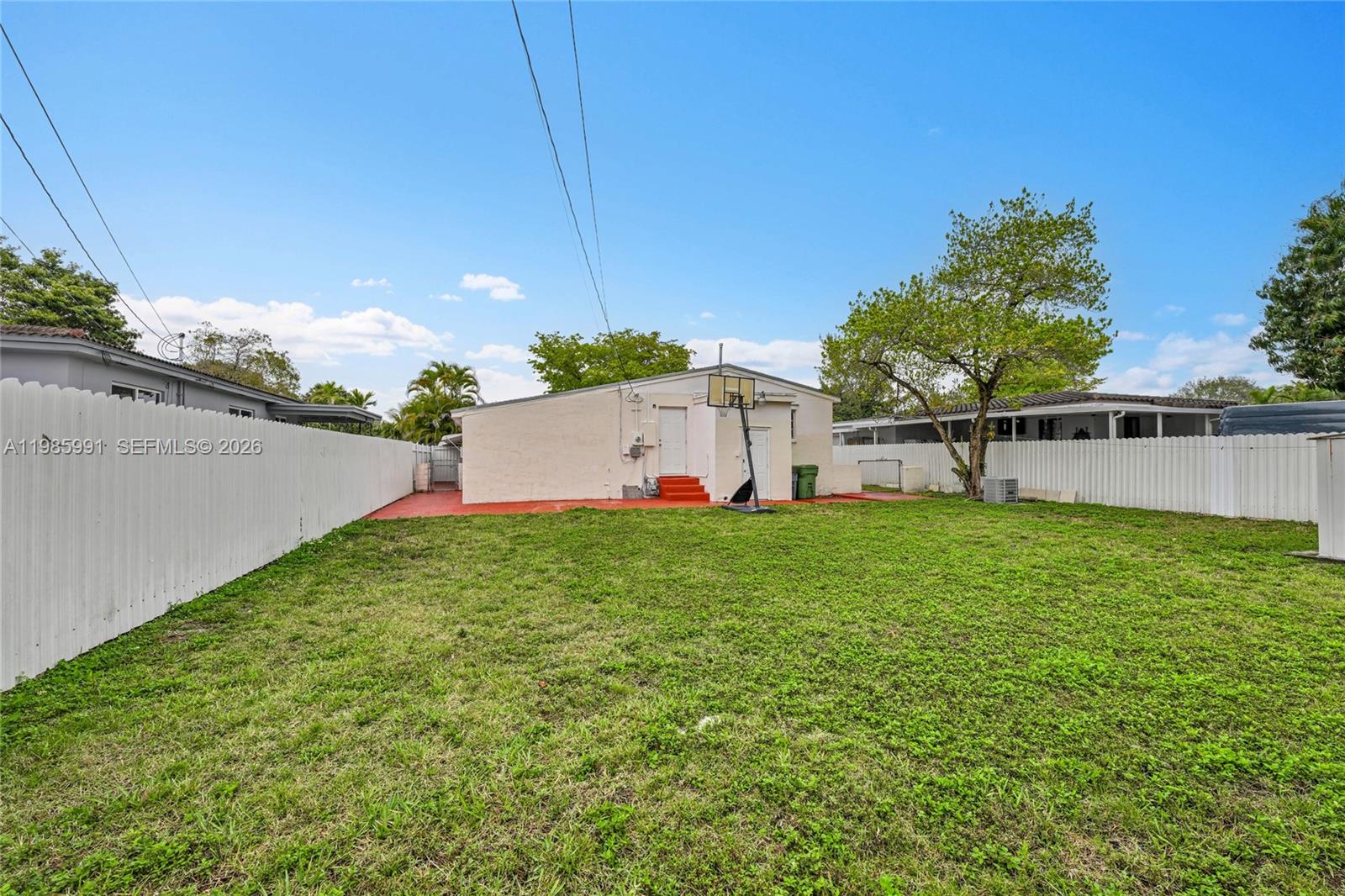 210 E 59th Street