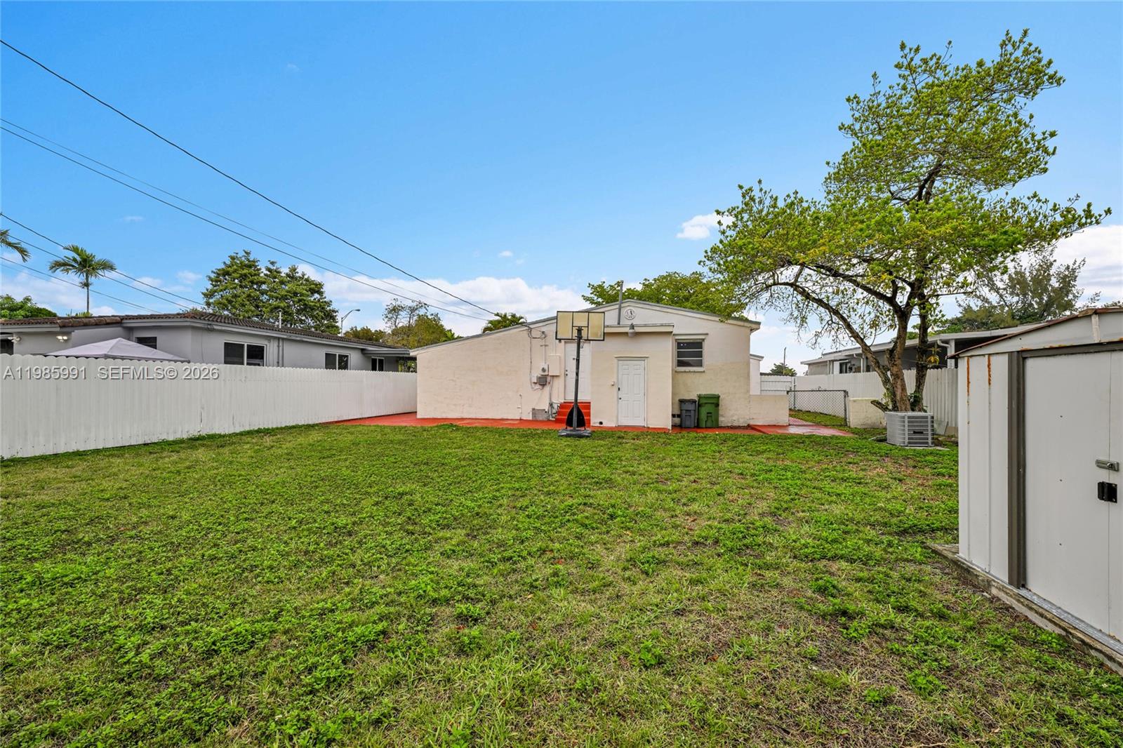 210 E 59th Street