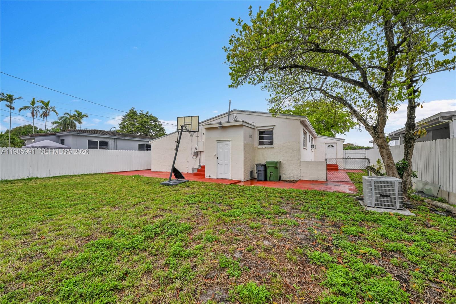 210 E 59th Street