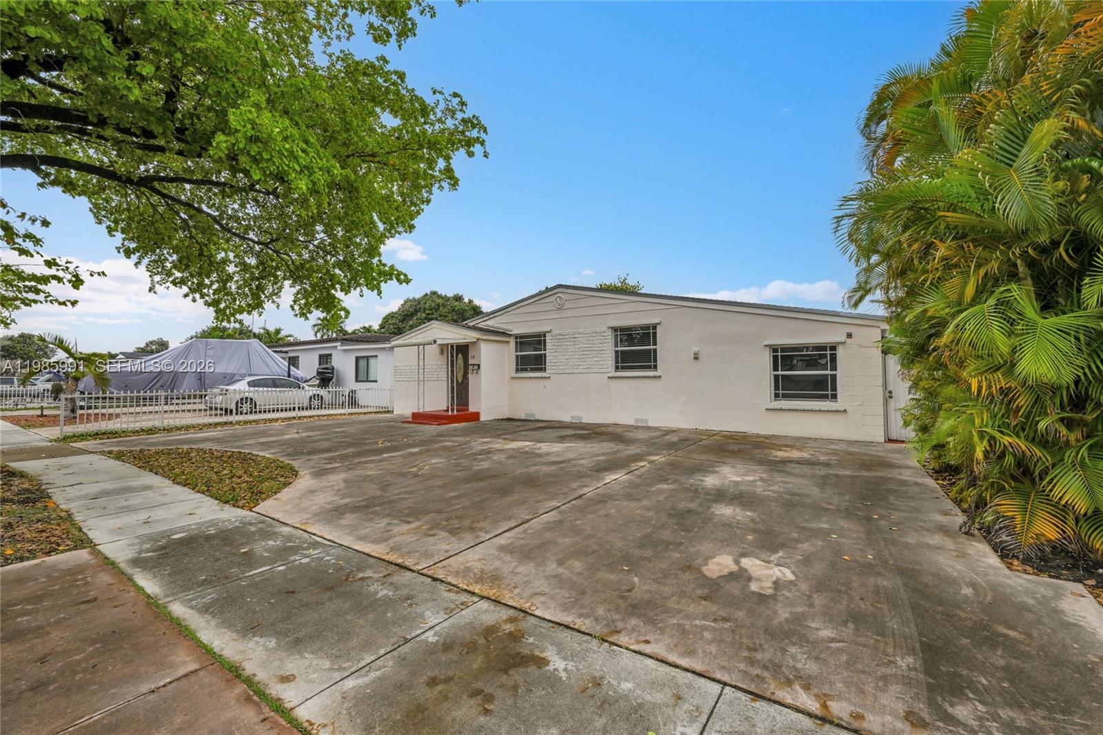 210 E 59th Street