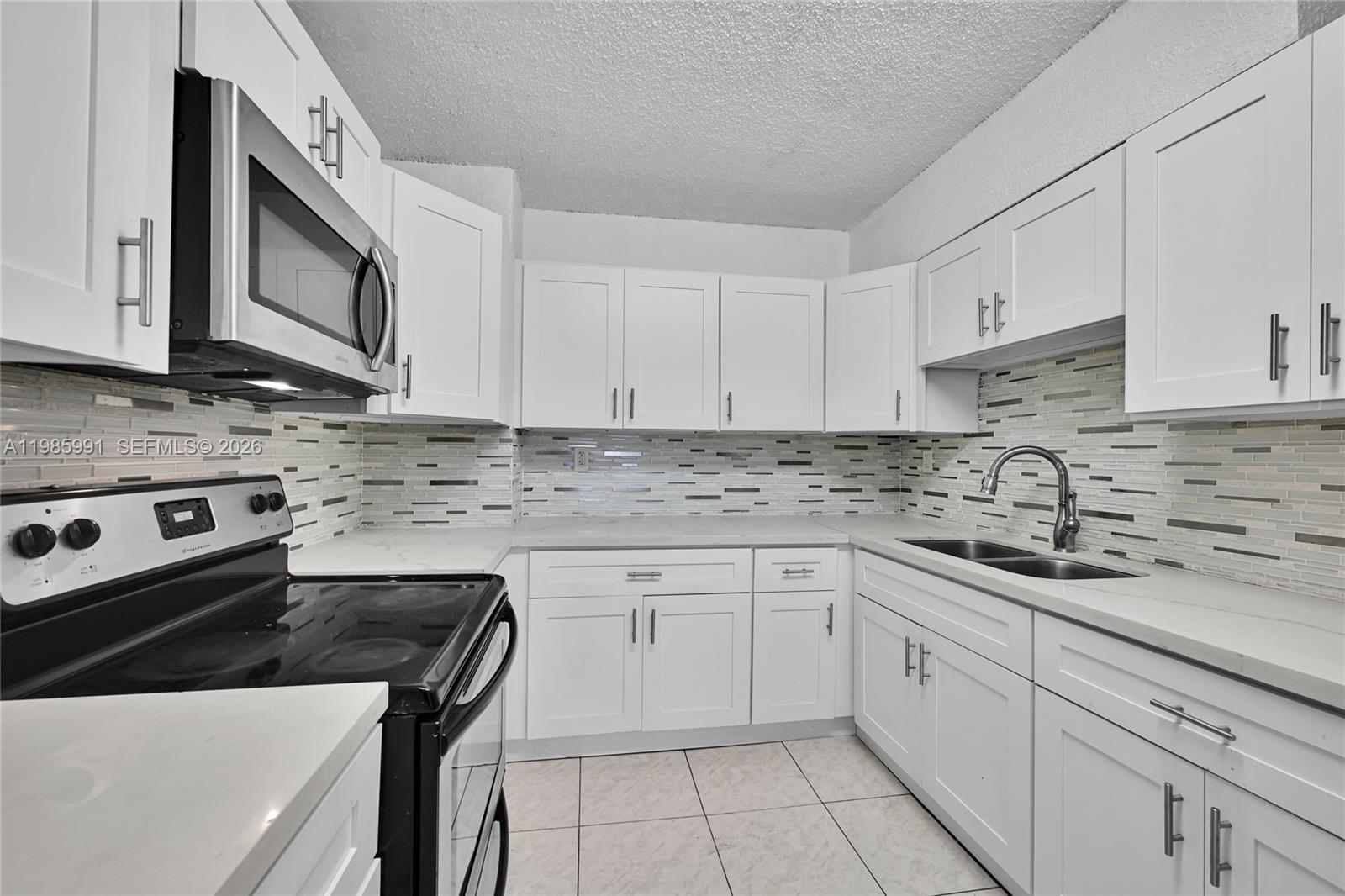 210 E 59th Street