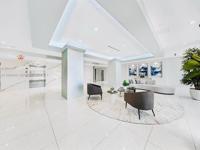 20301 W Country Club Drive