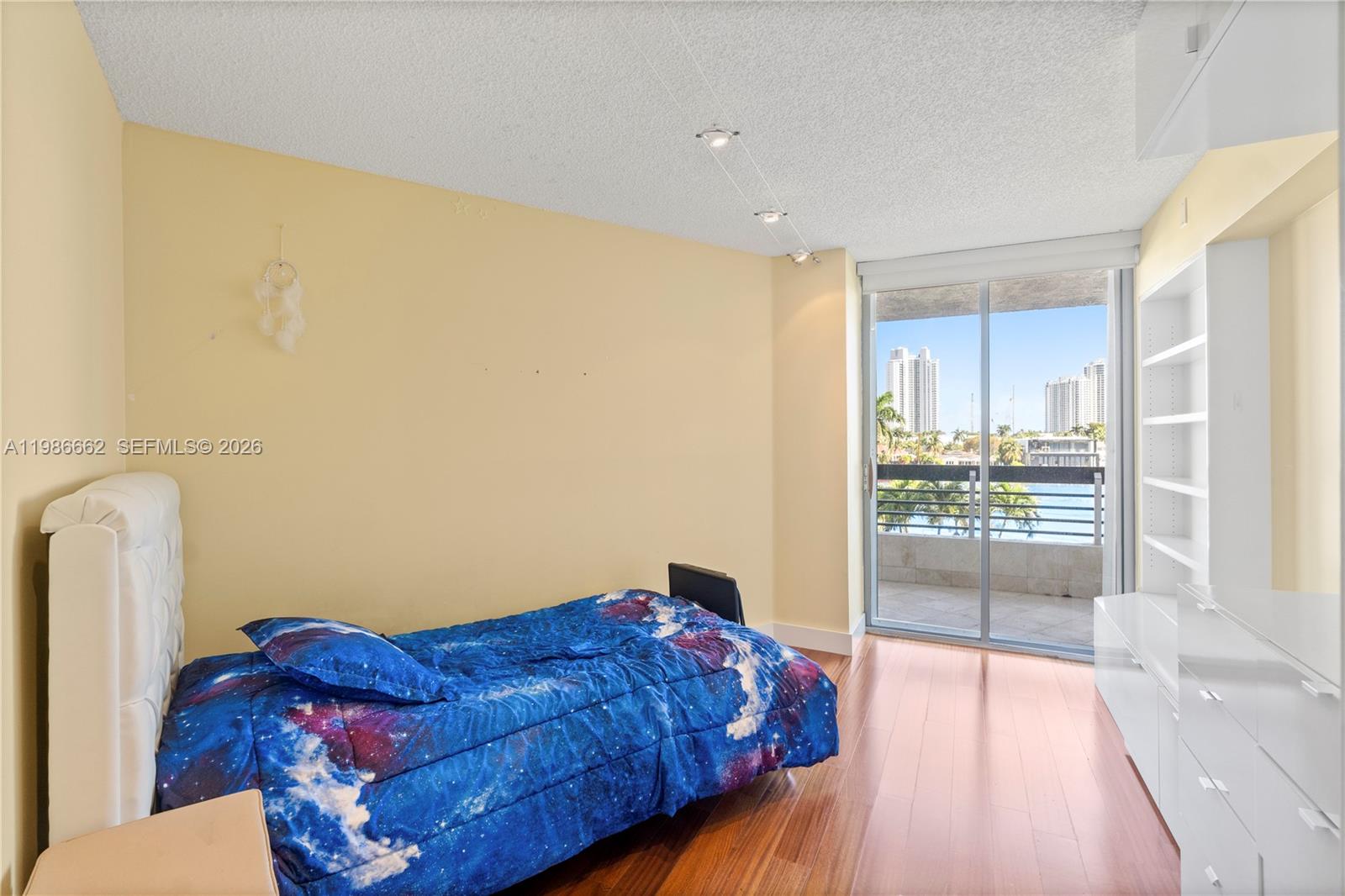 19101 NE 36th Court