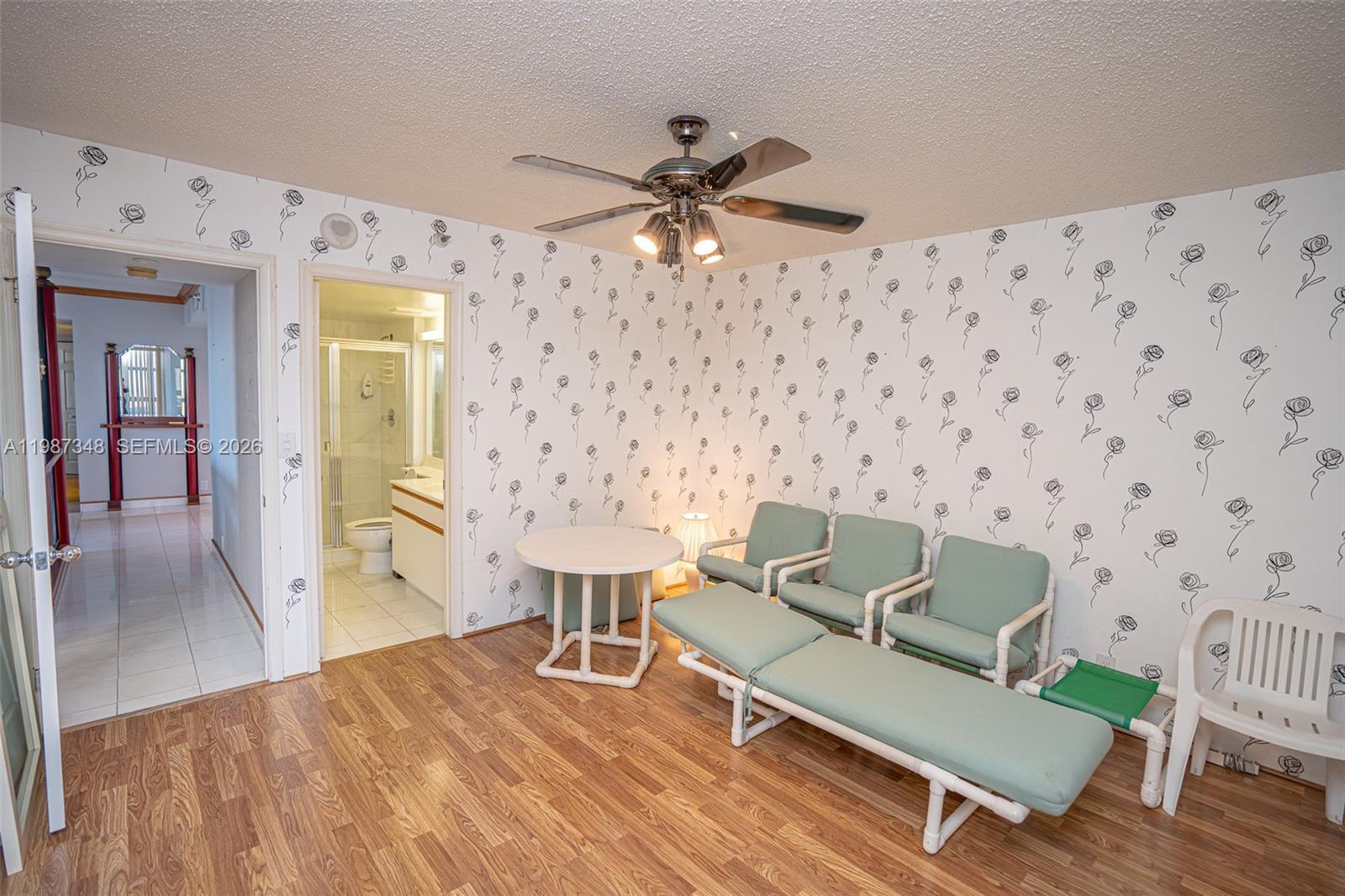3530 Mystic Pointe Drive