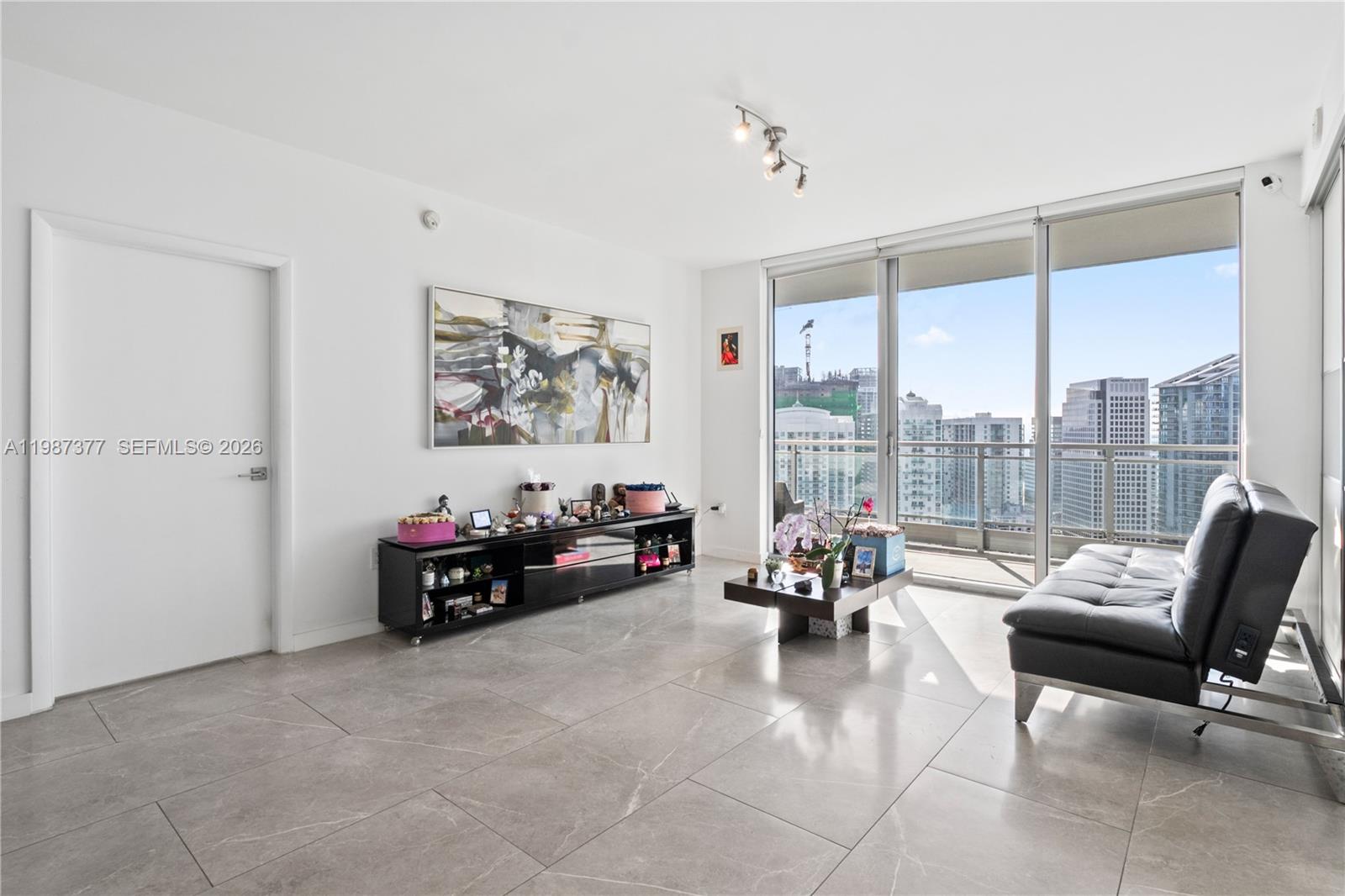 90 SW 3rd Street