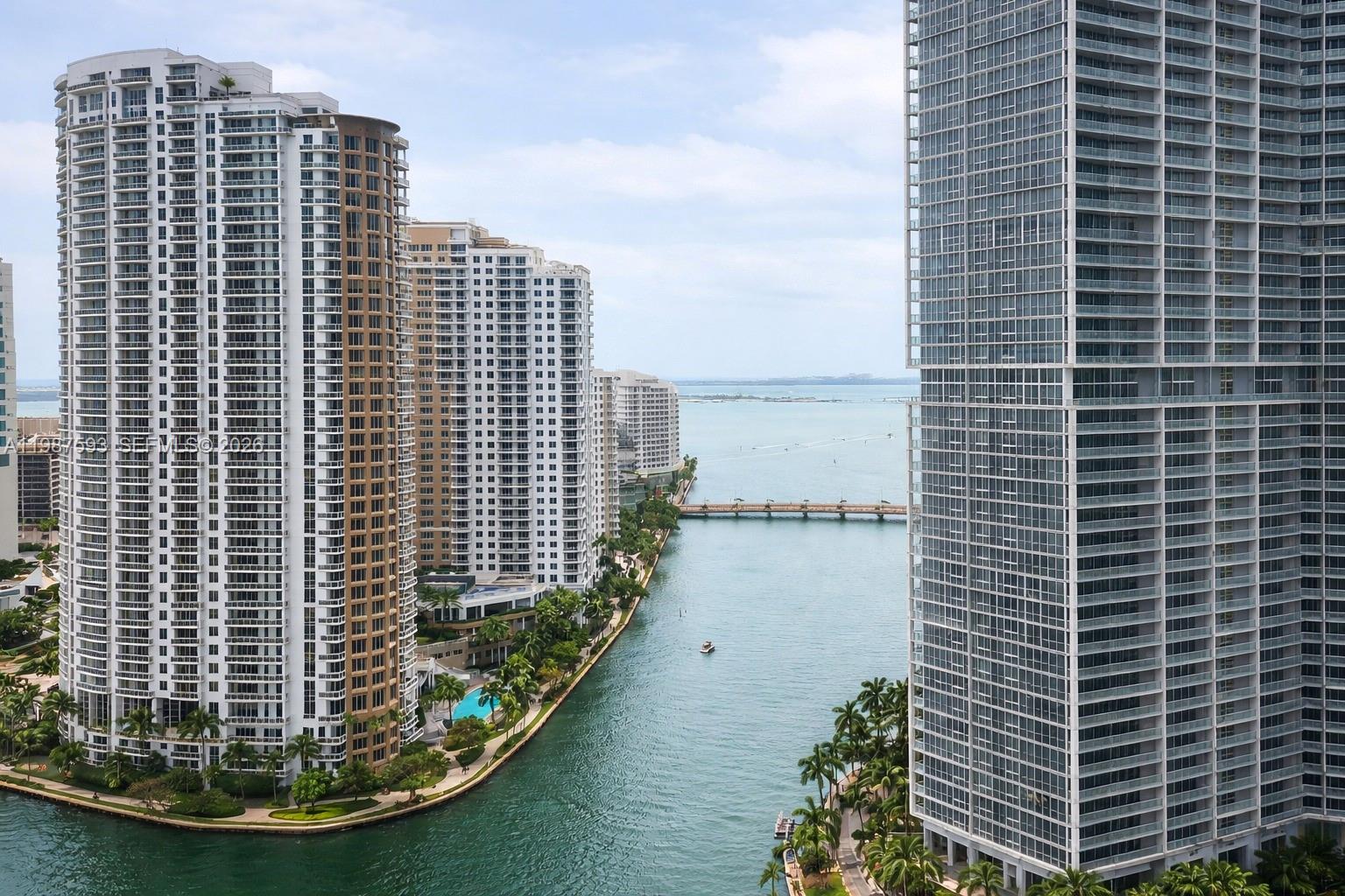 300 Biscayne Blvd Way