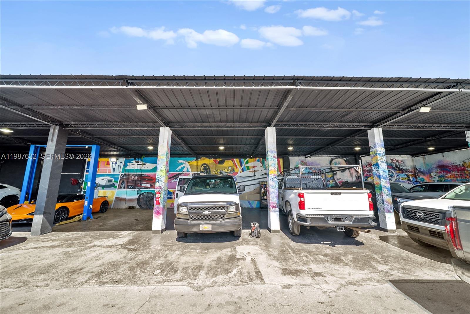 5700 NW 27th Avenue