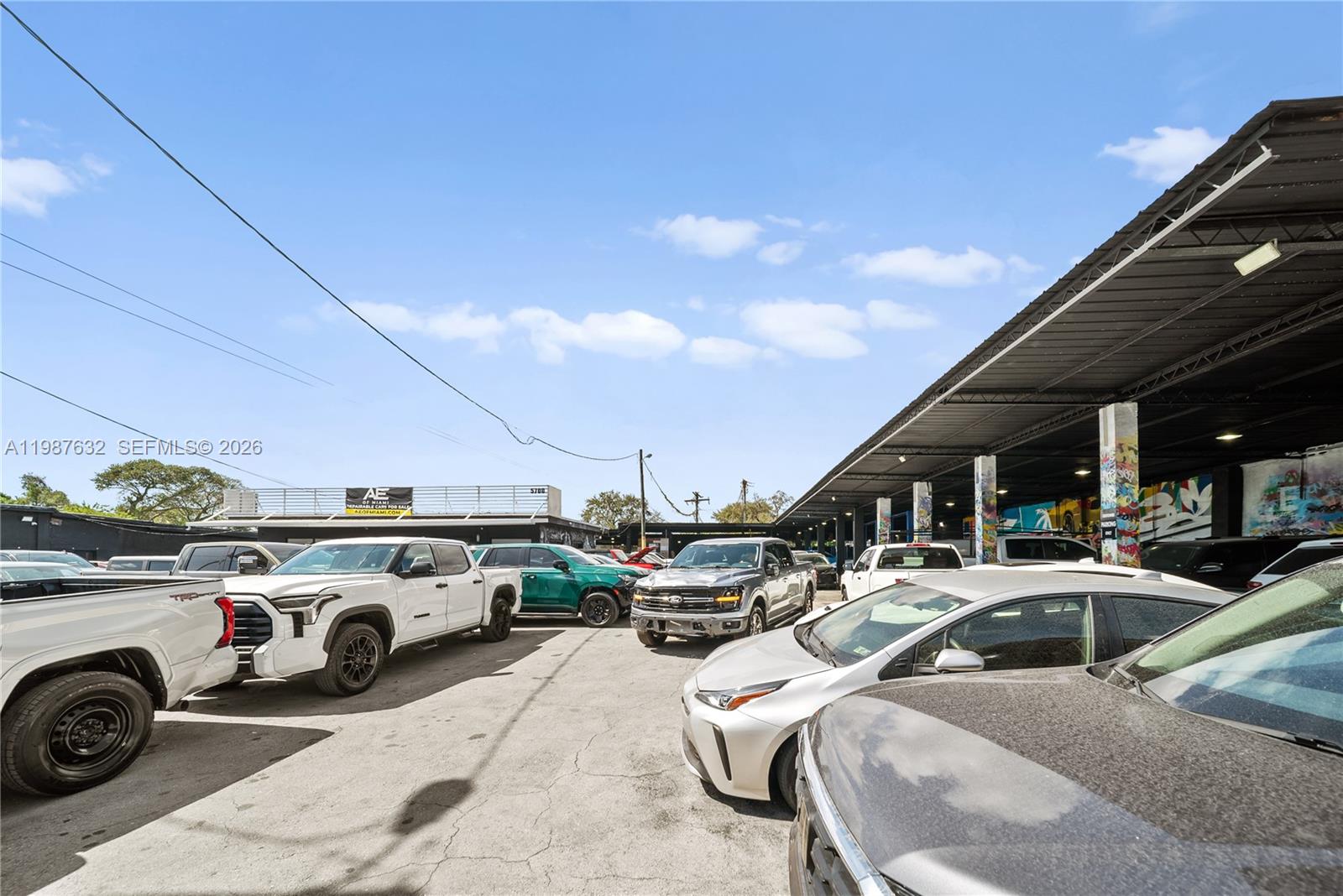 5700 NW 27th Avenue