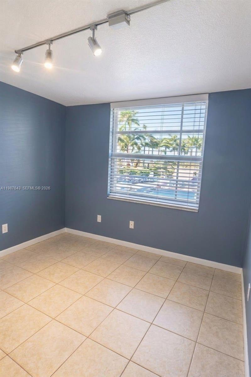 5055 NW 7th Street