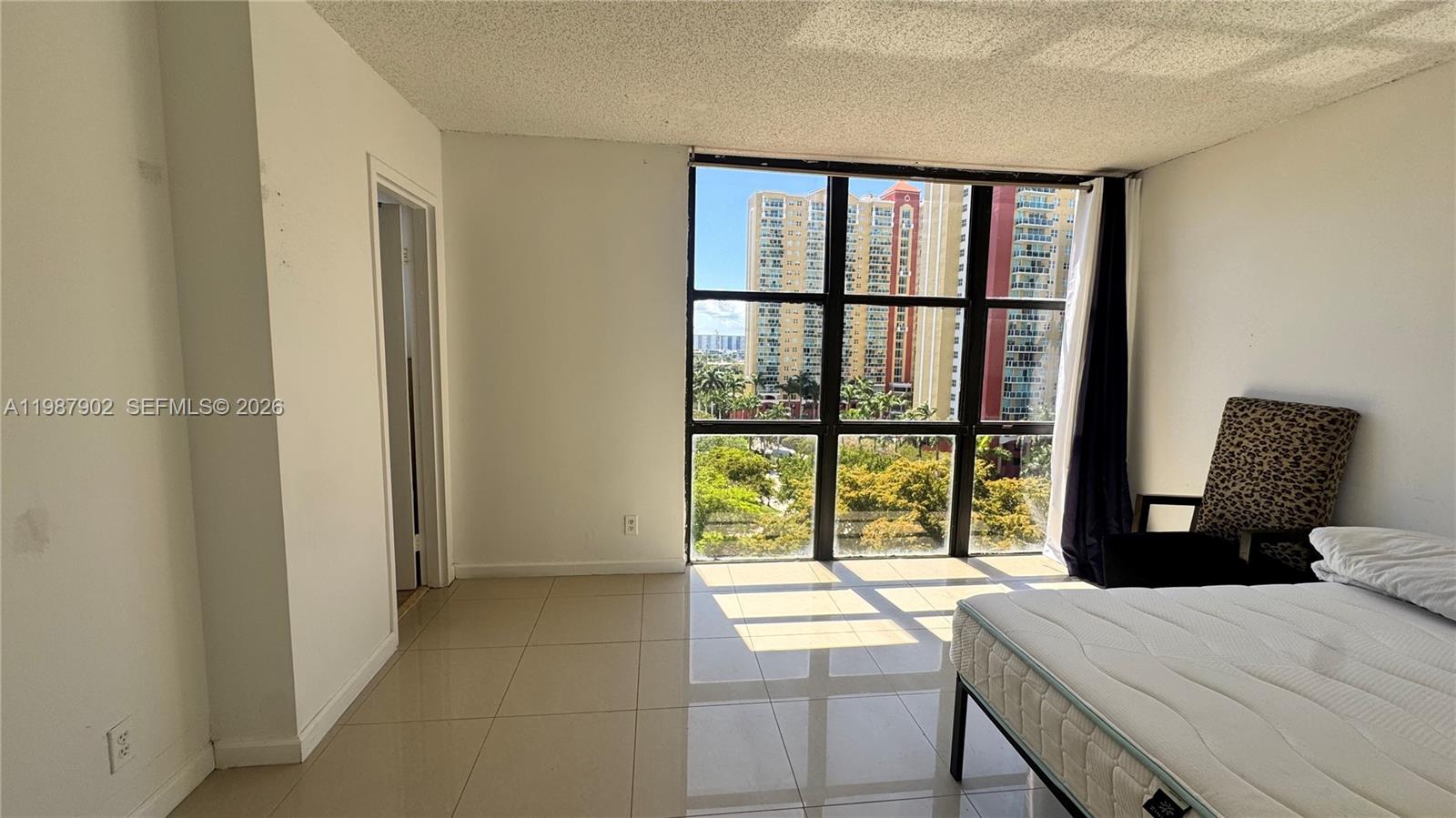 17021 N Bay Road