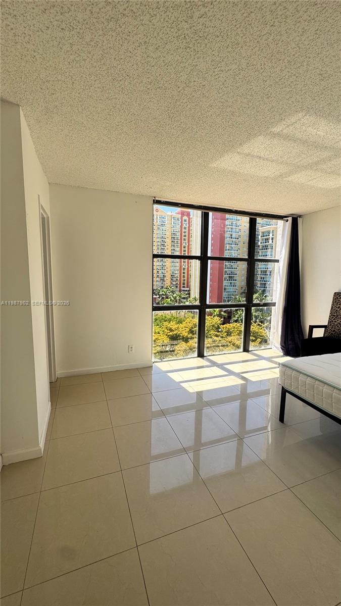 17021 N Bay Road