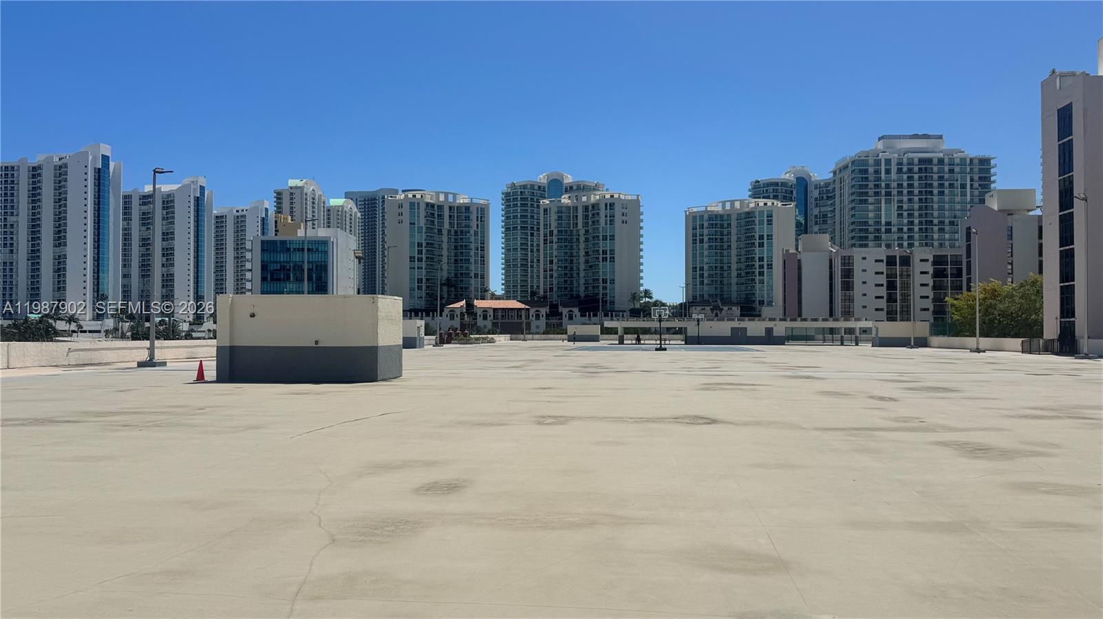 17021 N Bay Road