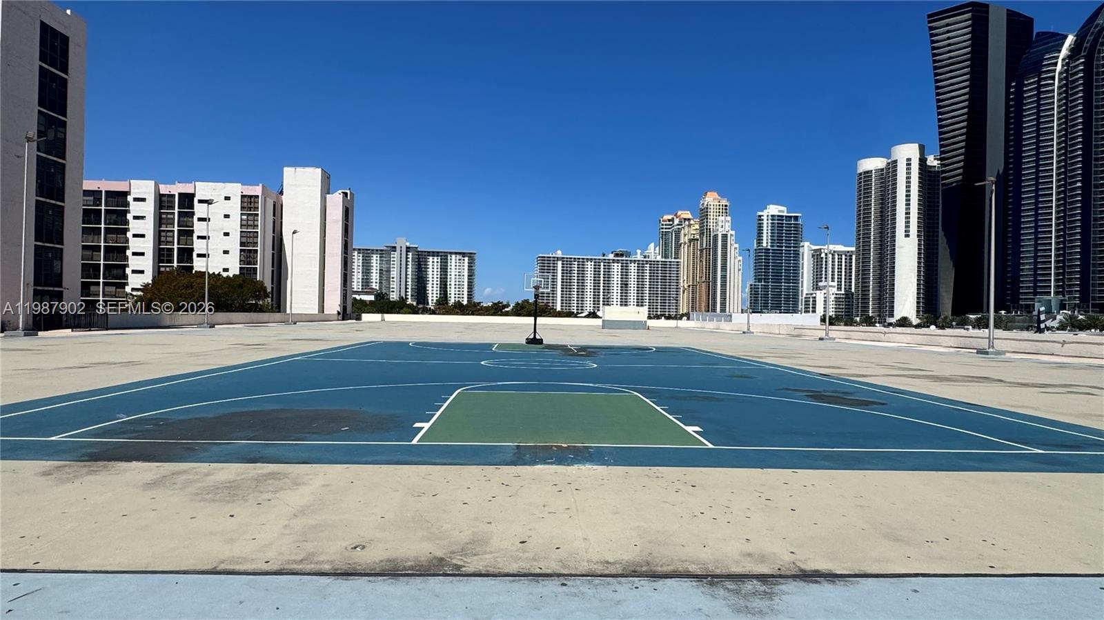 17021 N Bay Road