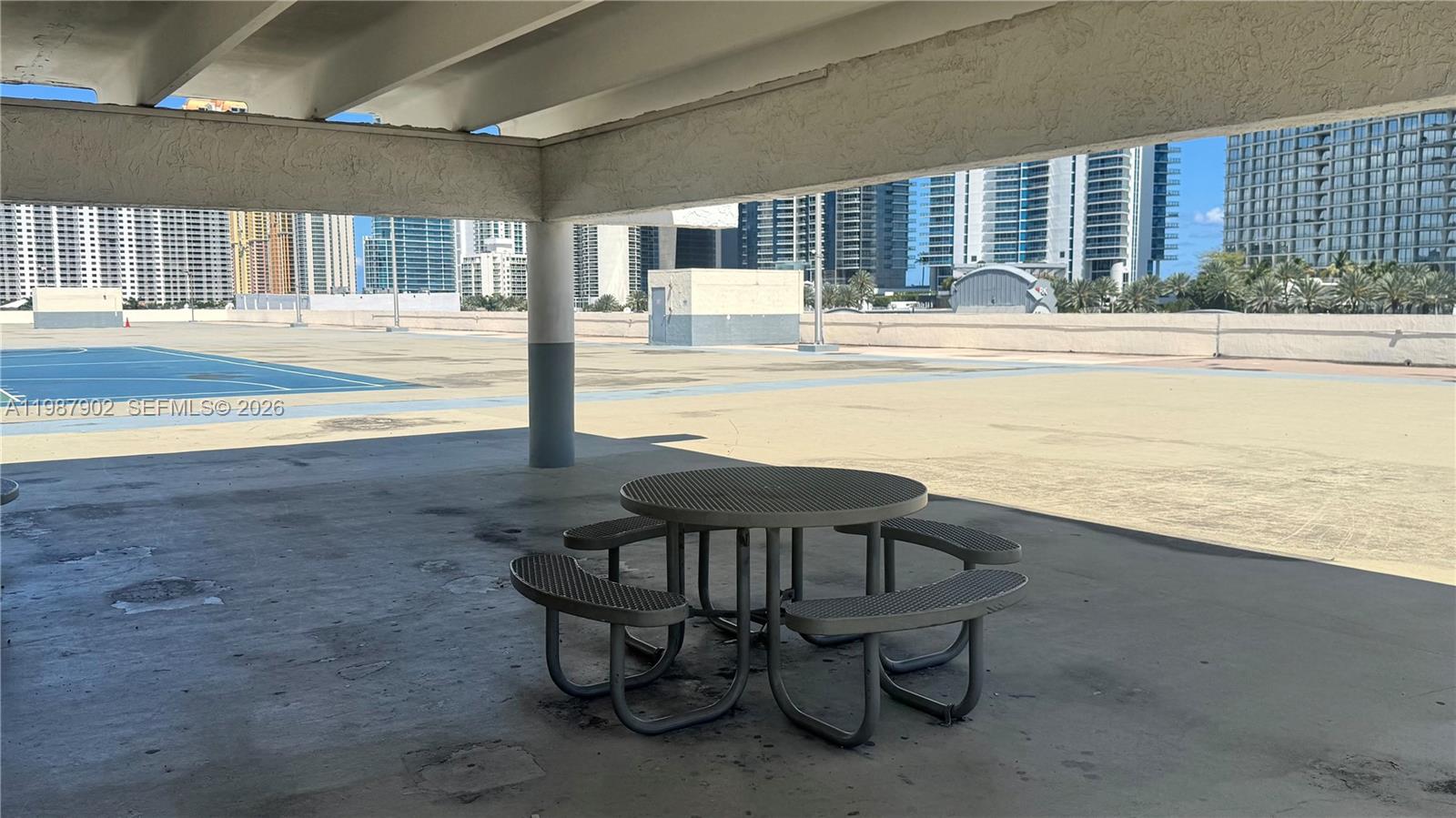 17021 N Bay Road