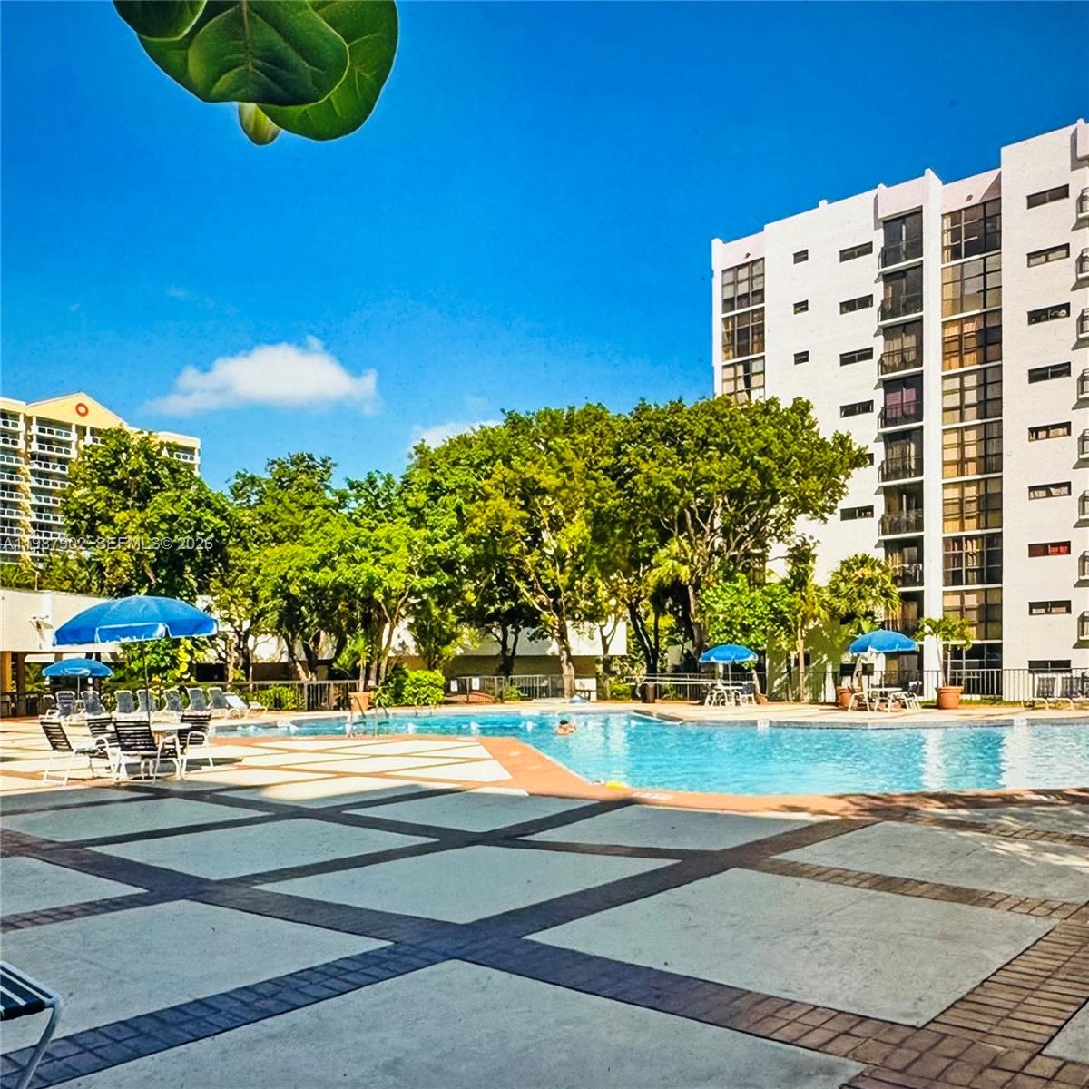17021 N Bay Road