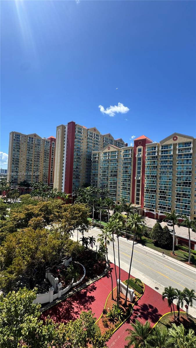 17021 N Bay Road