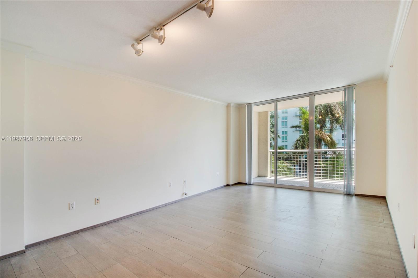 2000 N Bayshore Drive