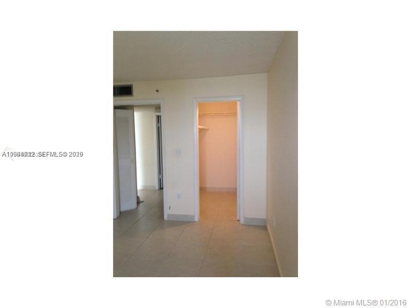 9688 Fontainebleau Boulevard
