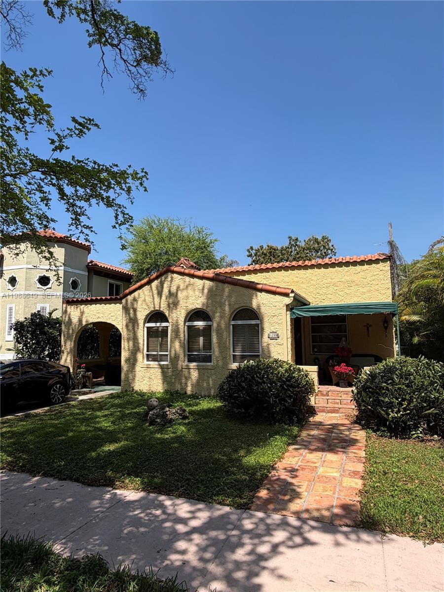 1209 Mariana Avenue
