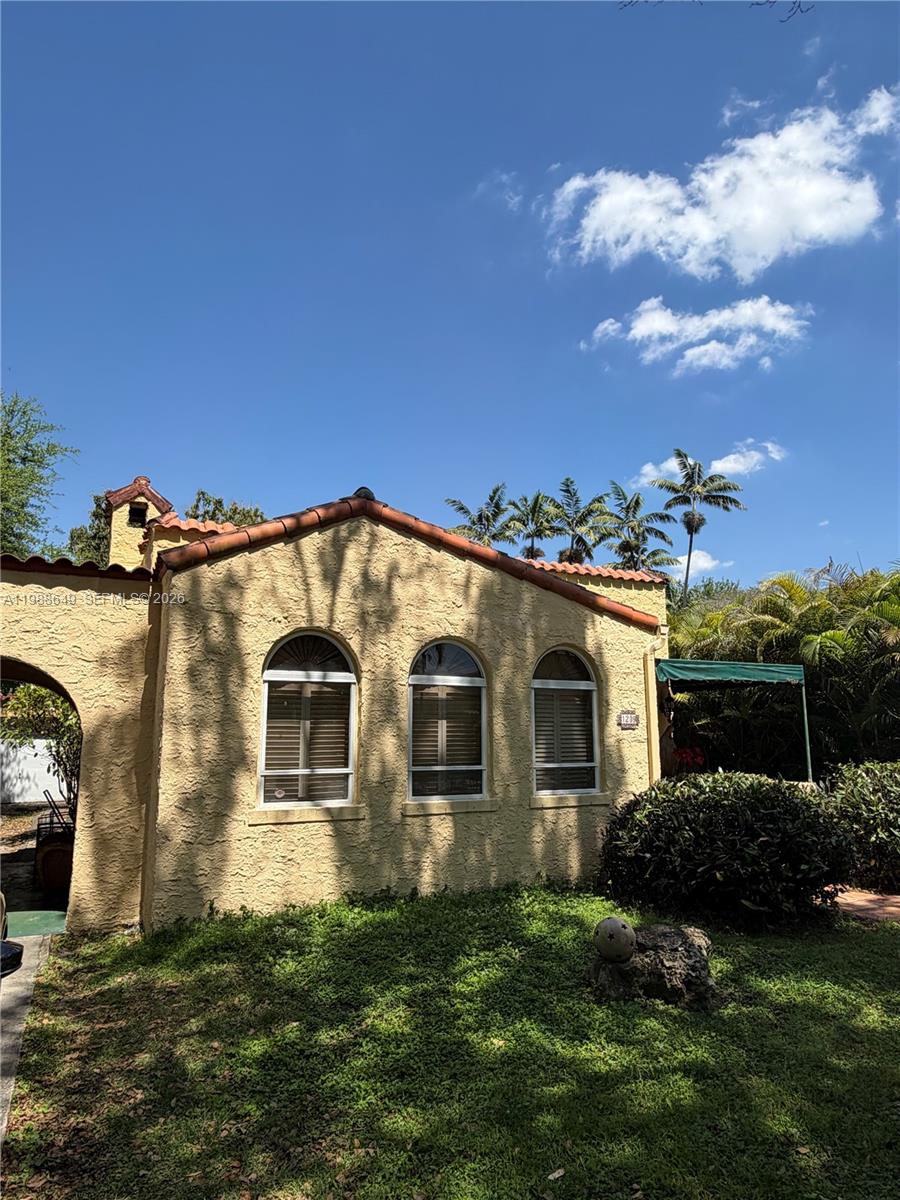 1209 Mariana Avenue