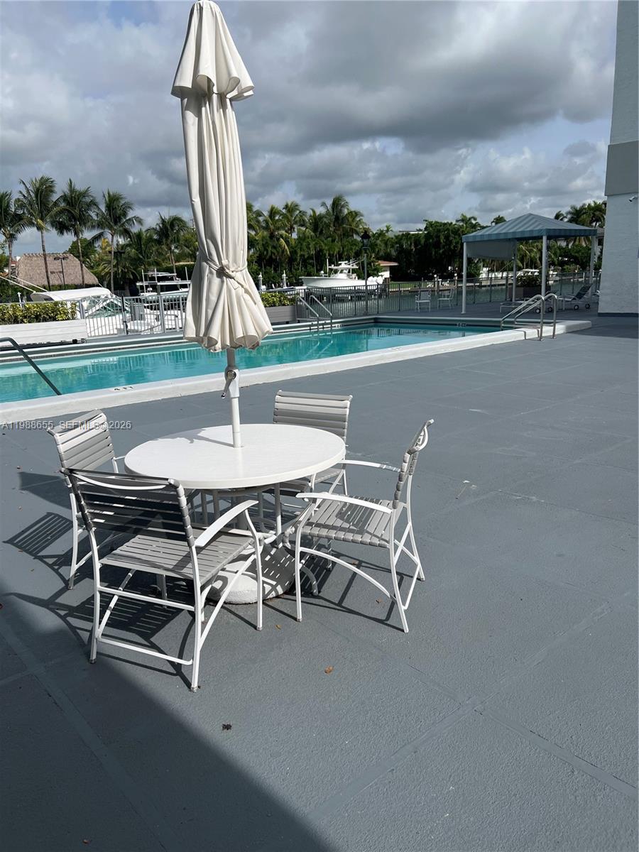 10000 W Bay Harbor Drive