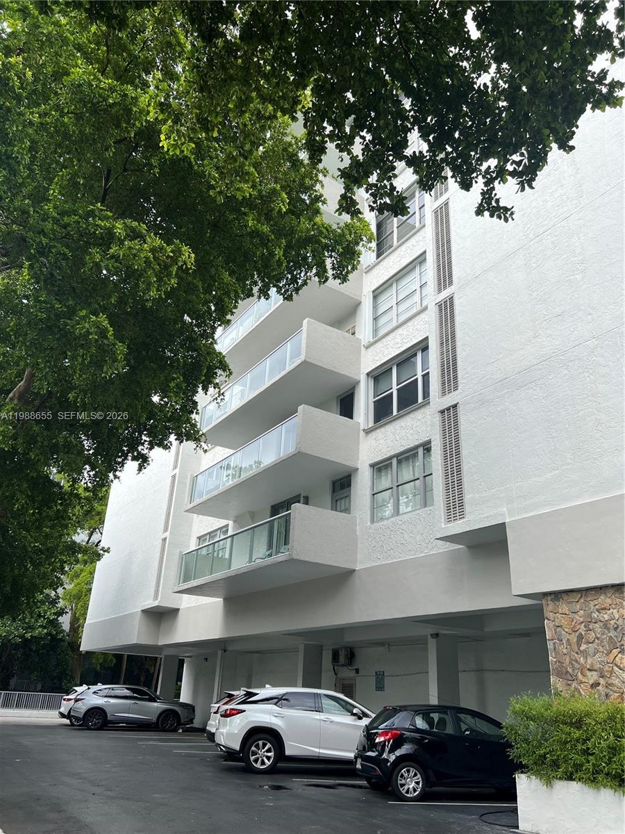 10000 W Bay Harbor Drive