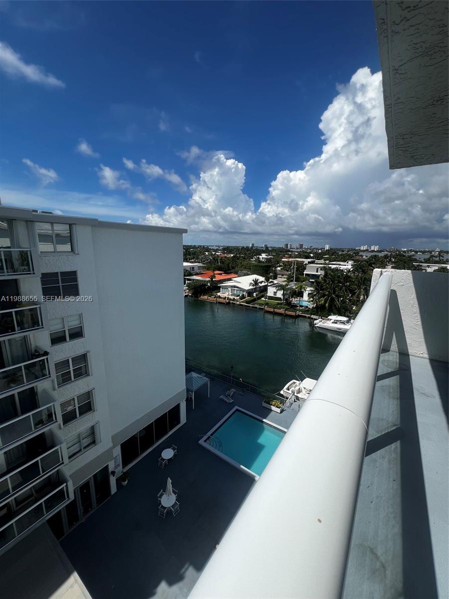 10000 W Bay Harbor Drive