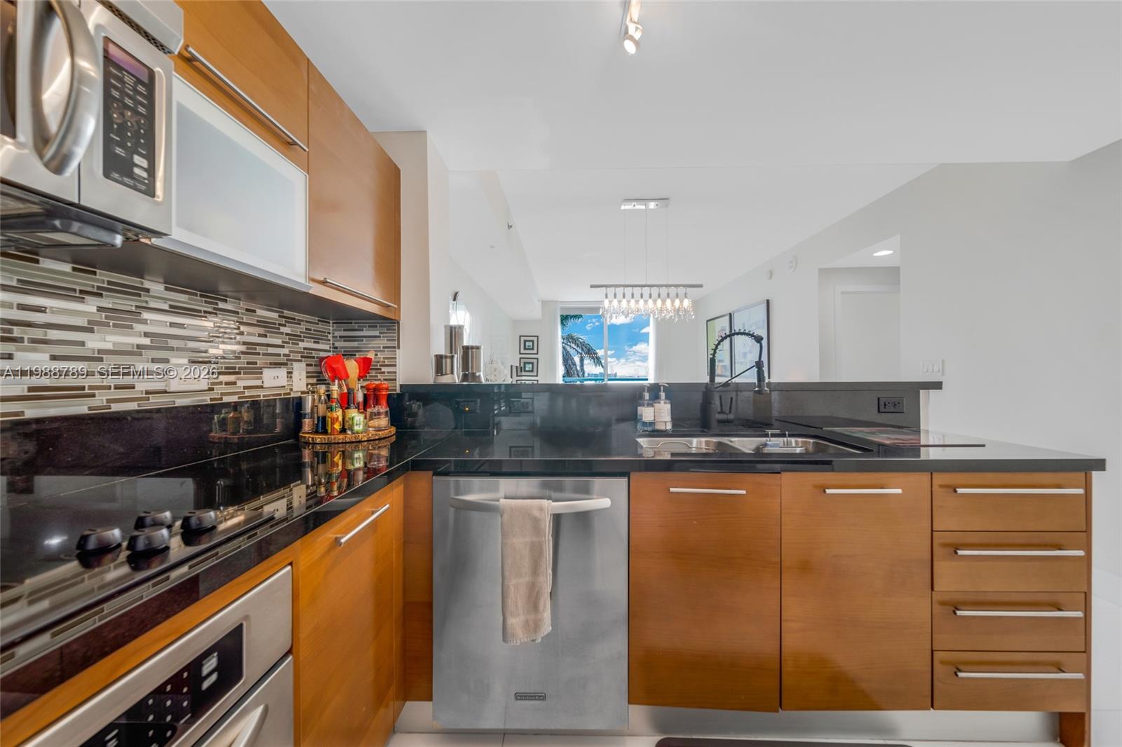 253 NE 2nd Street