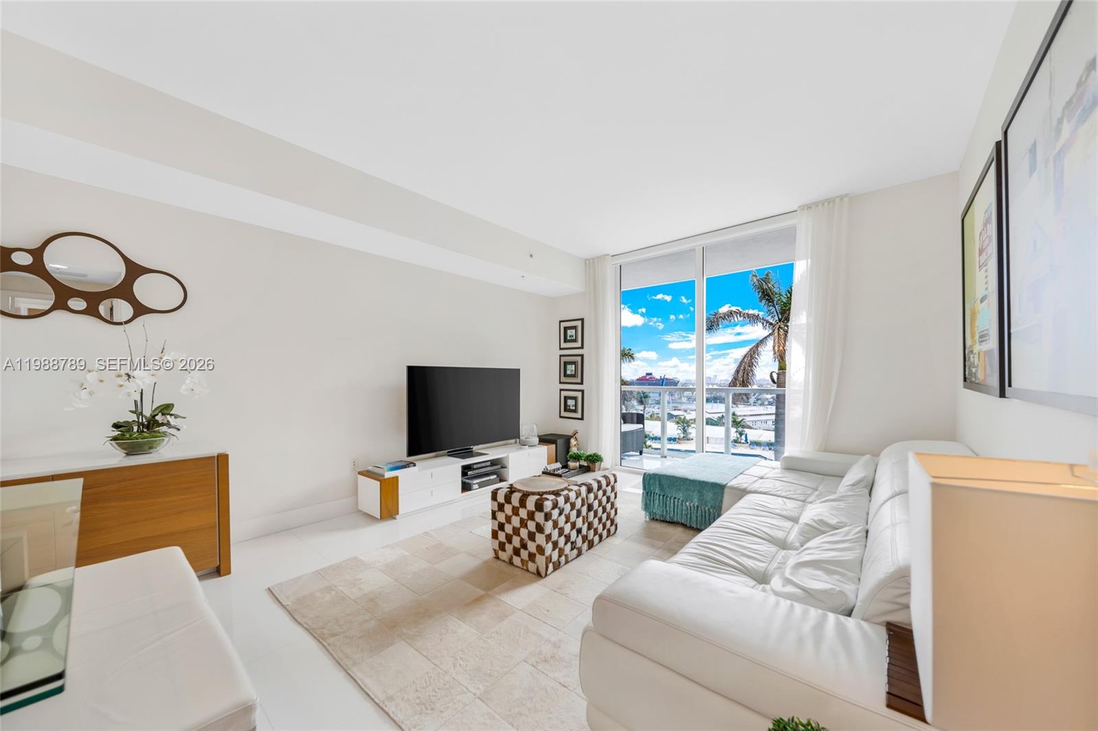 253 NE 2nd Street