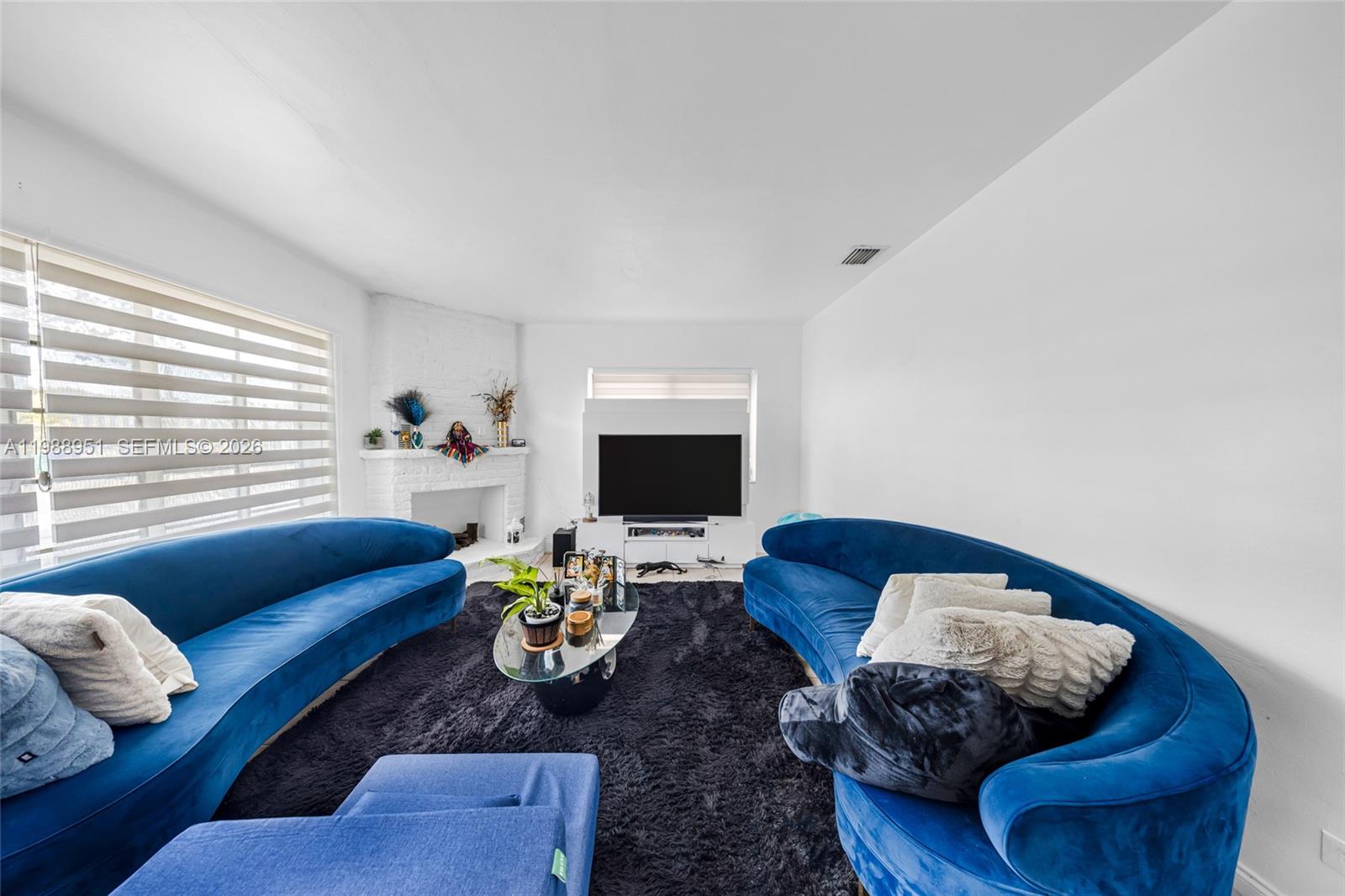605 NW 34th Avenue