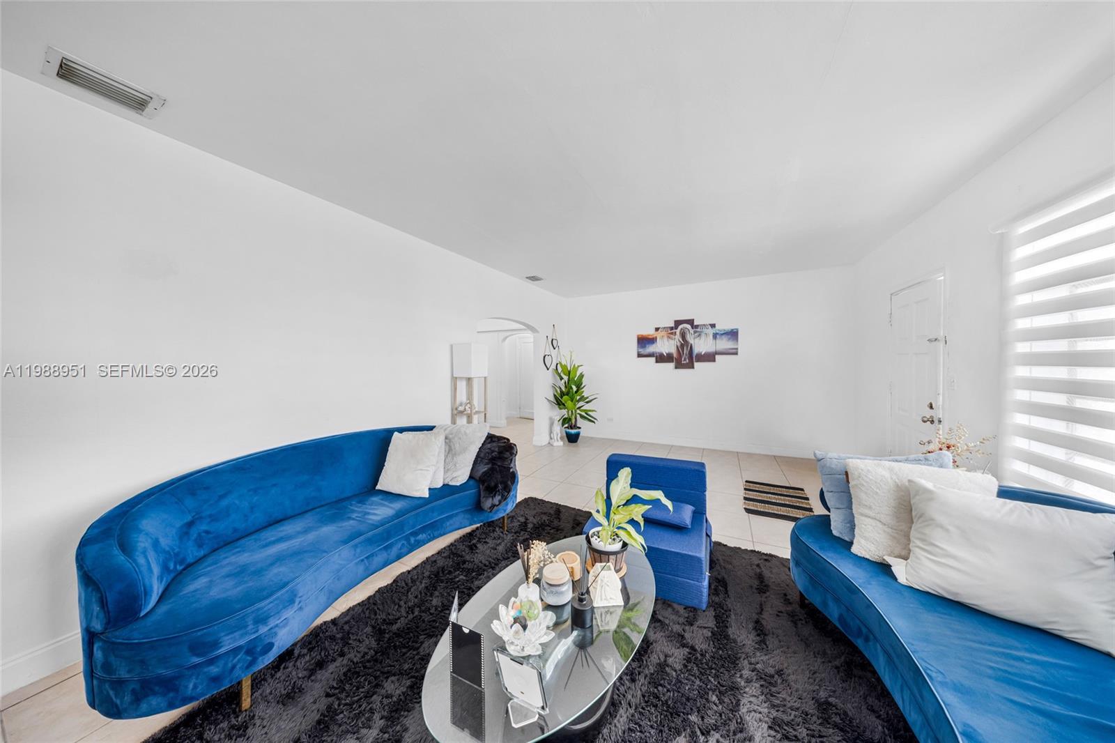 605 NW 34th Avenue