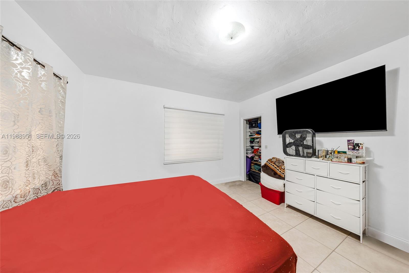 605 NW 34th Avenue