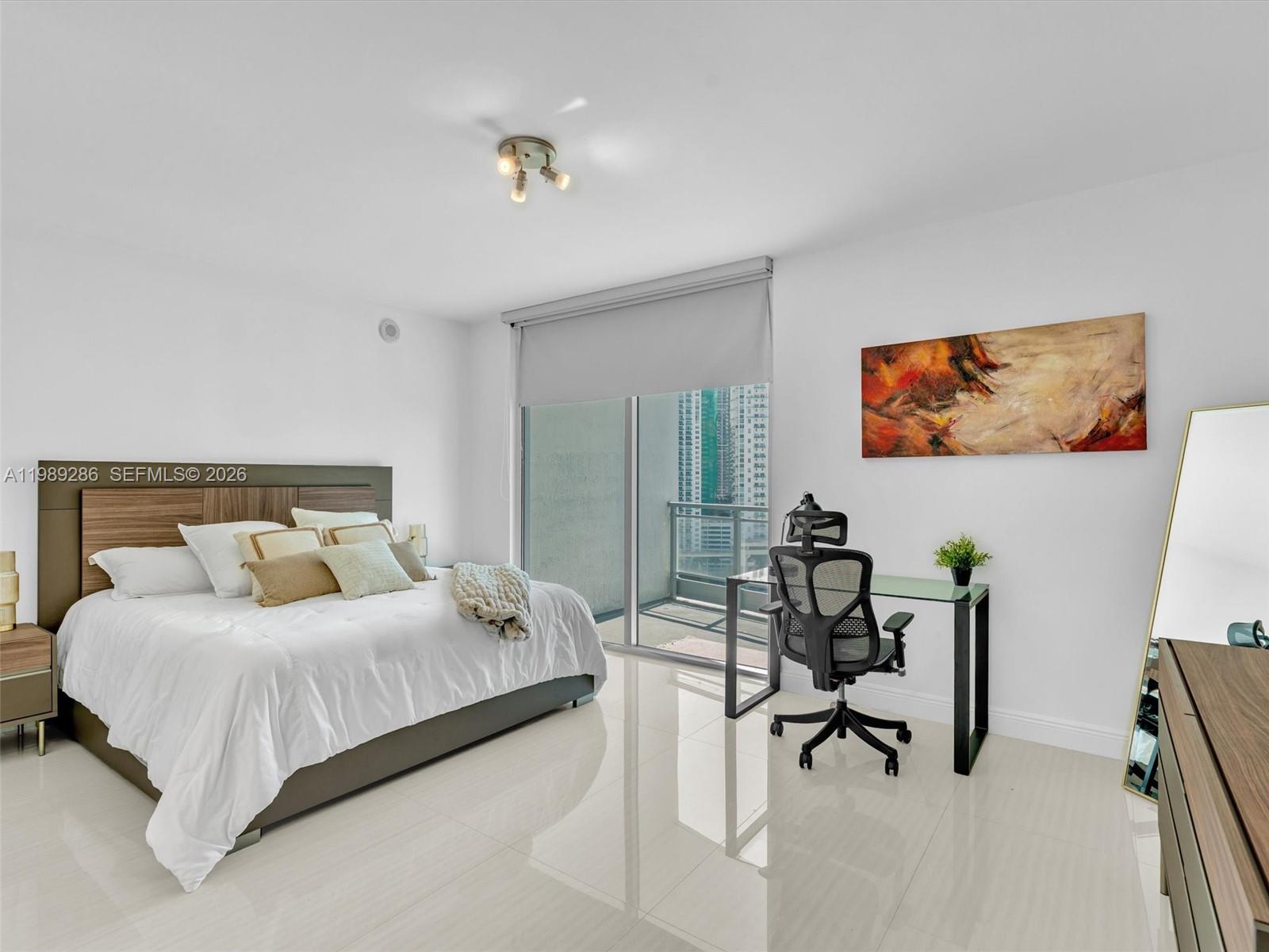 90 SW 3rd Street
