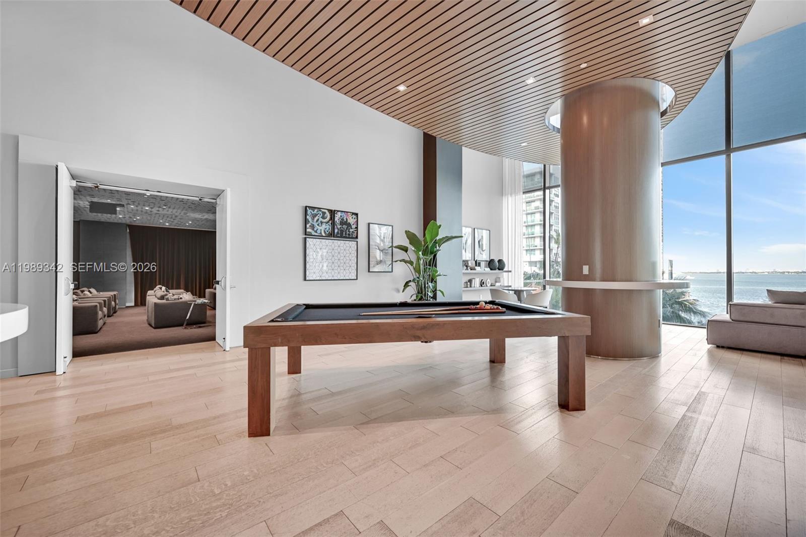 460 NE 28th Street