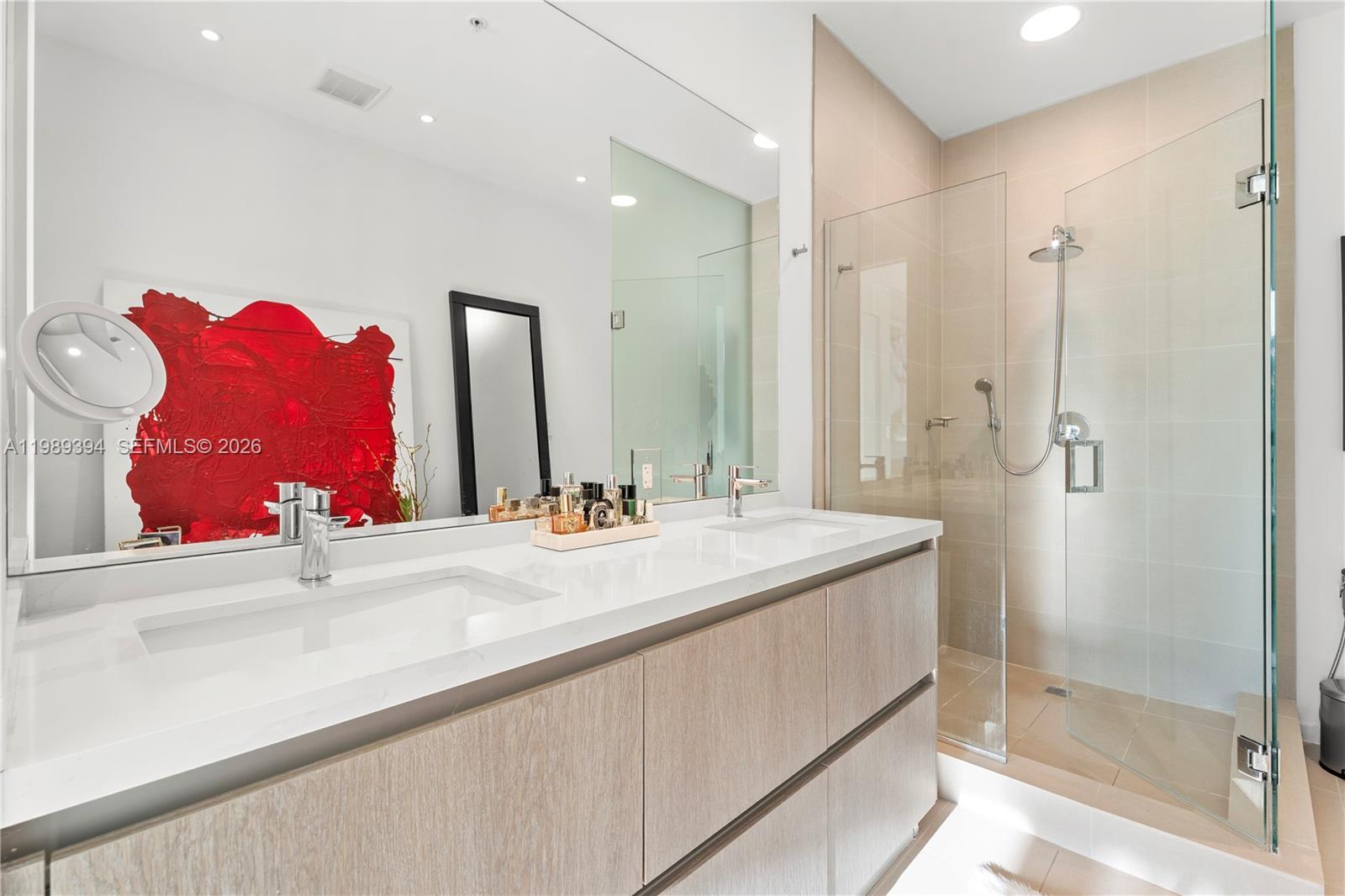 3156 SW 27th Avenue gallery image #11