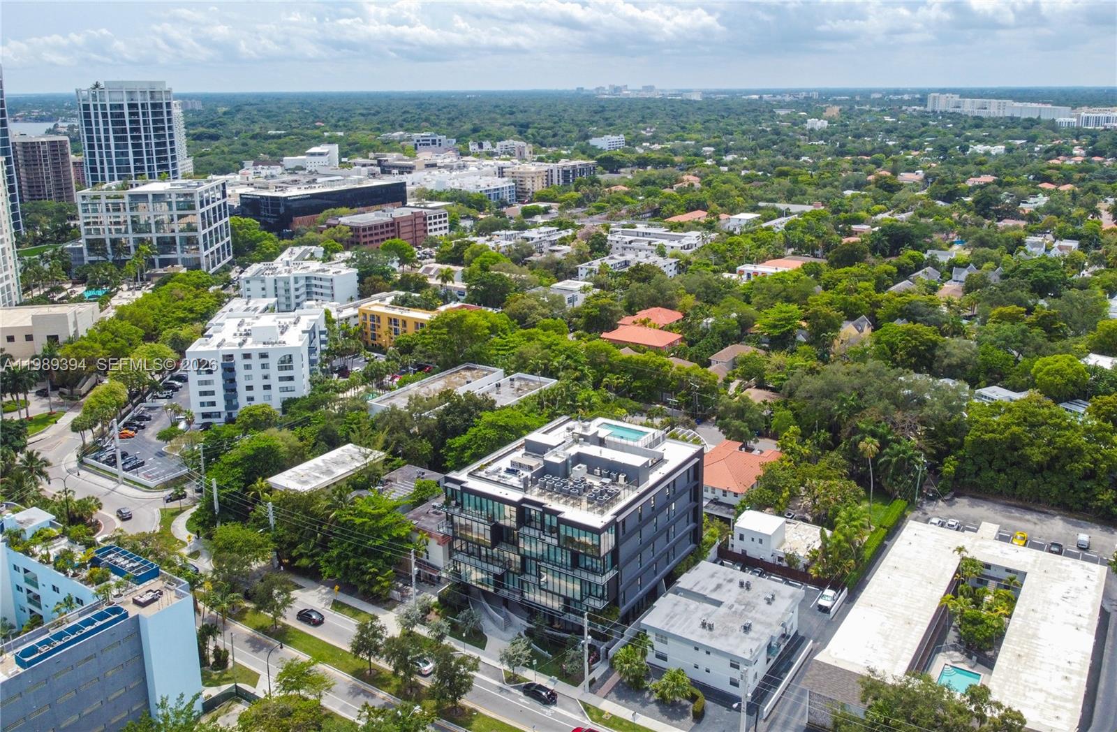 3156 SW 27th Avenue gallery image #26