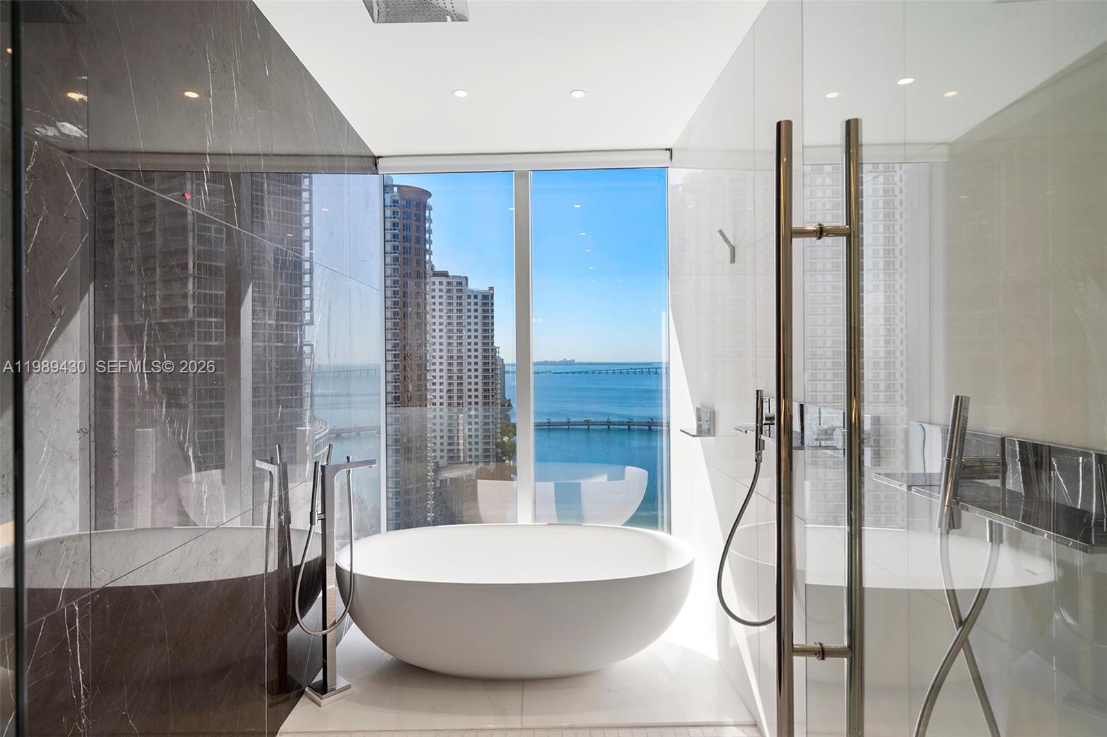 300 Biscayne Blvd Way