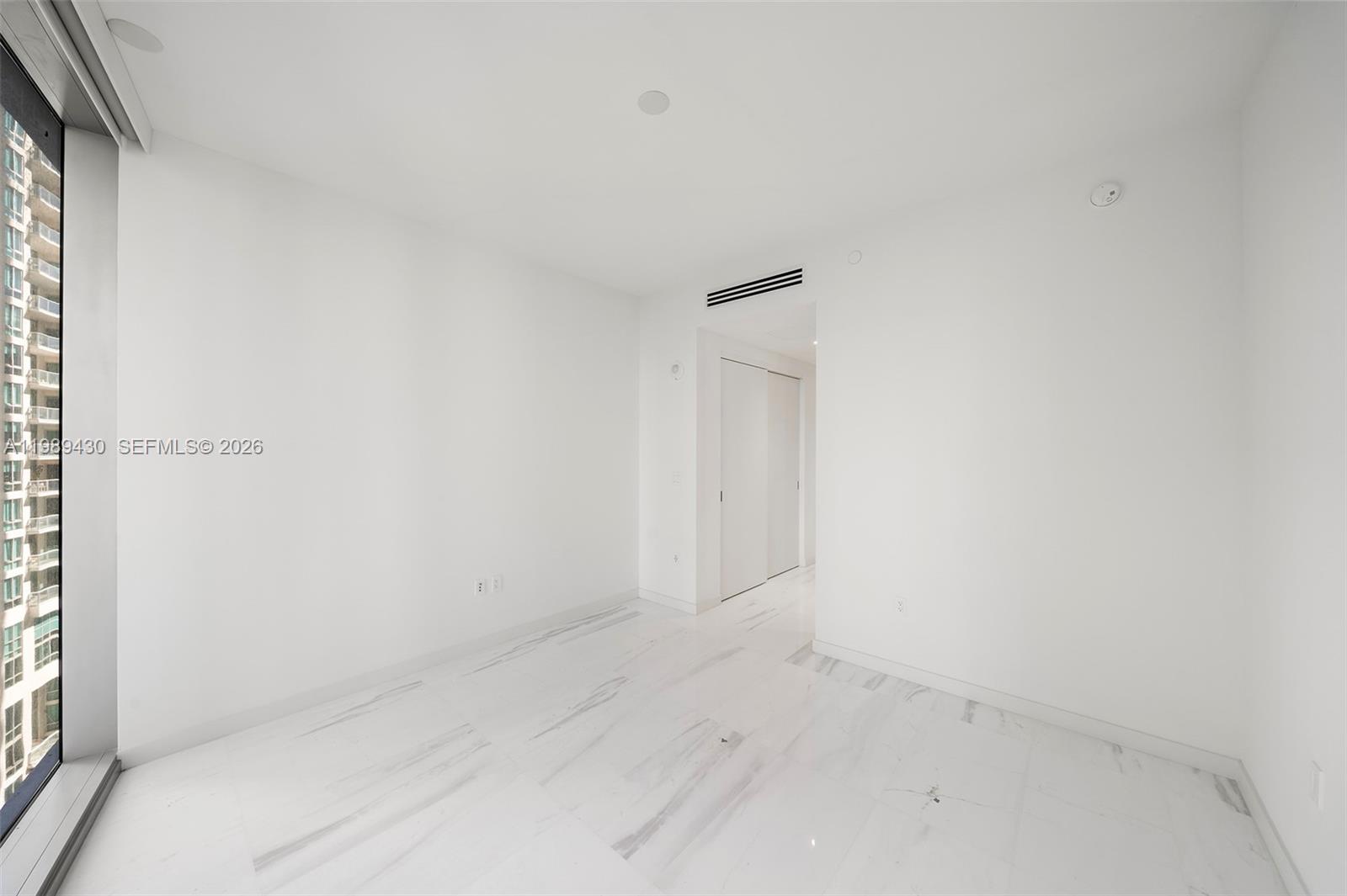 300 Biscayne Blvd Way