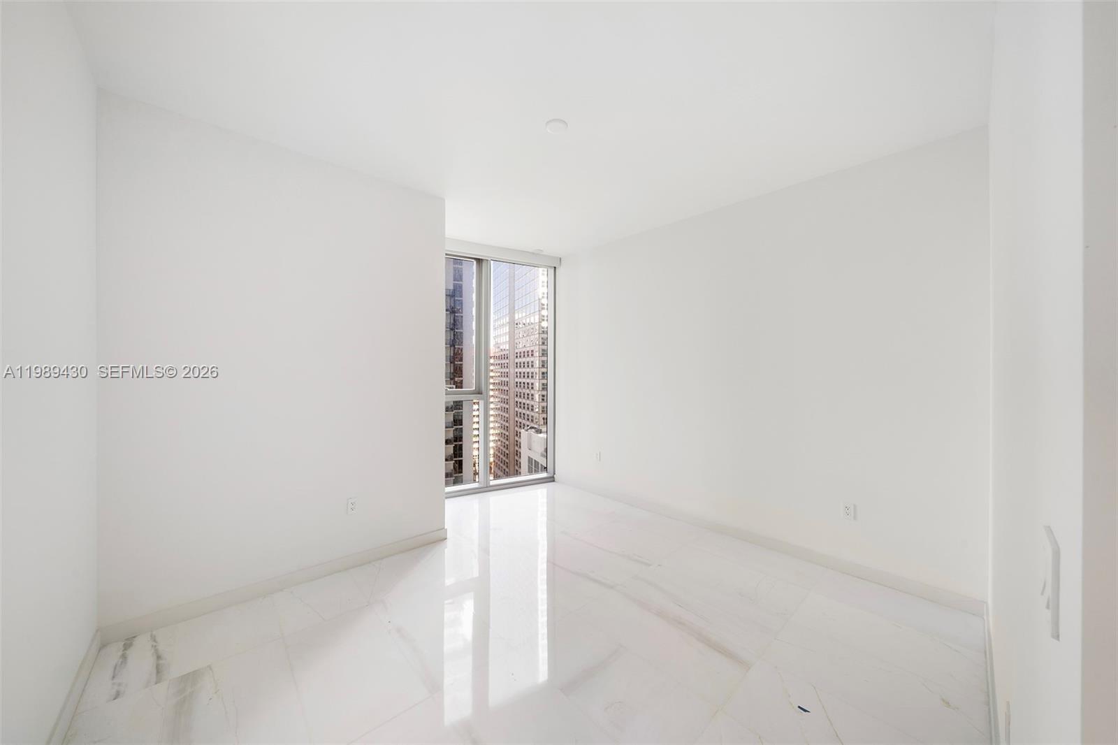 300 Biscayne Blvd Way