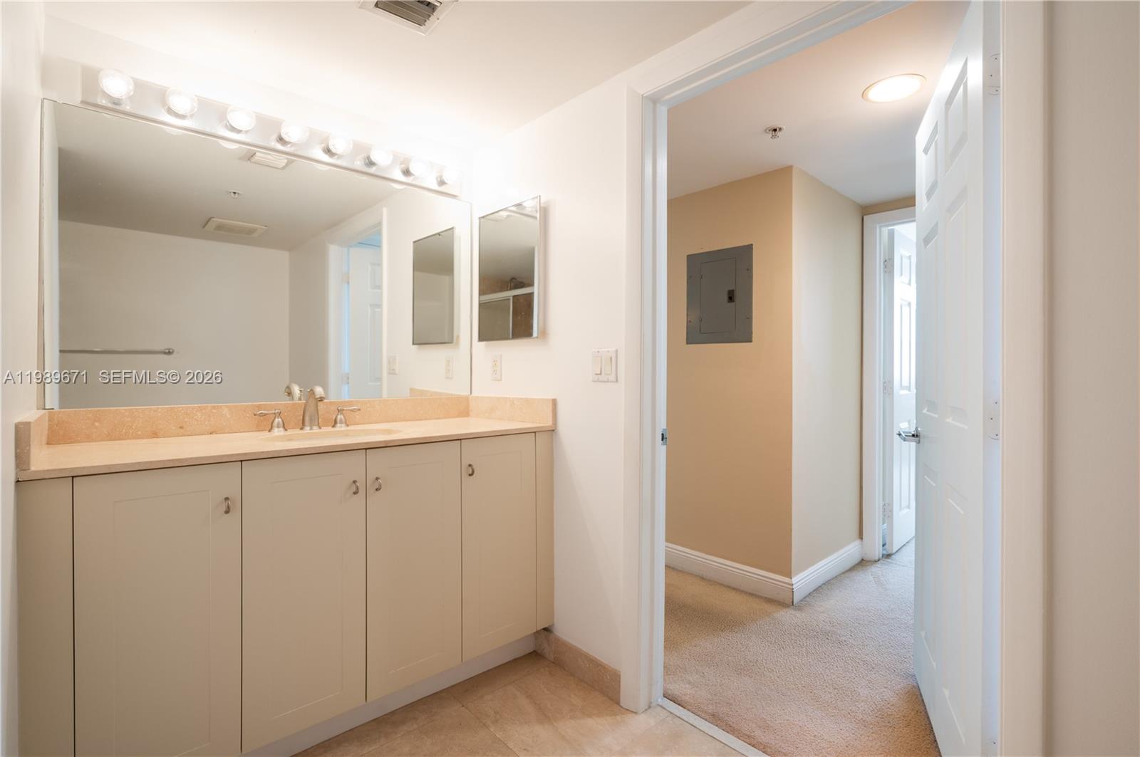 3232 SW Coral Way