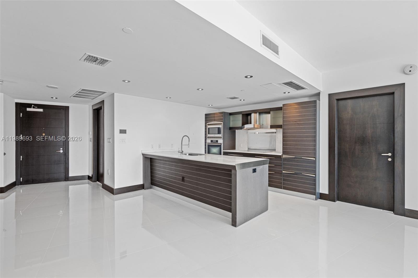 200 Biscayne Boulevard Way