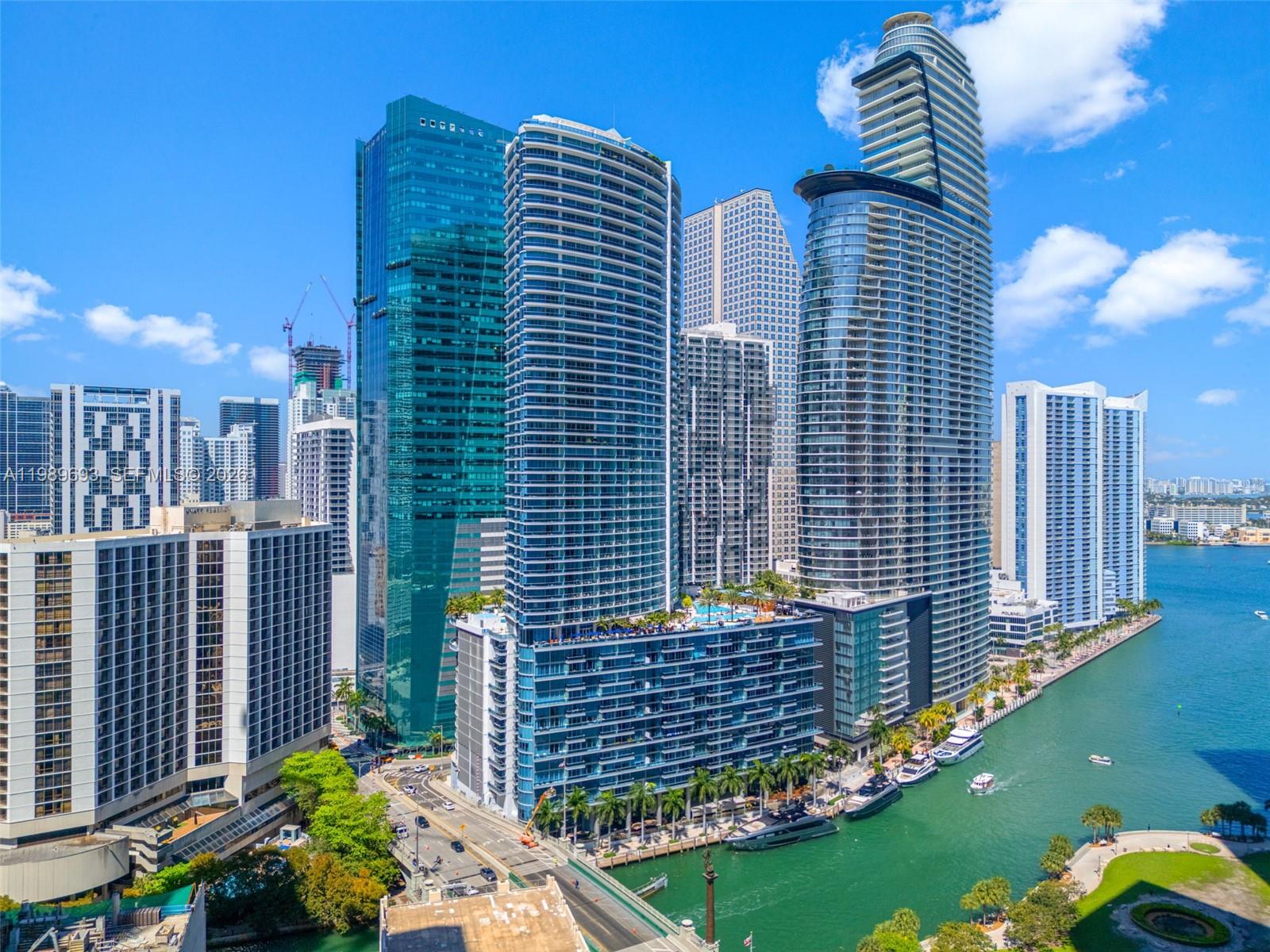 200 Biscayne Boulevard Way