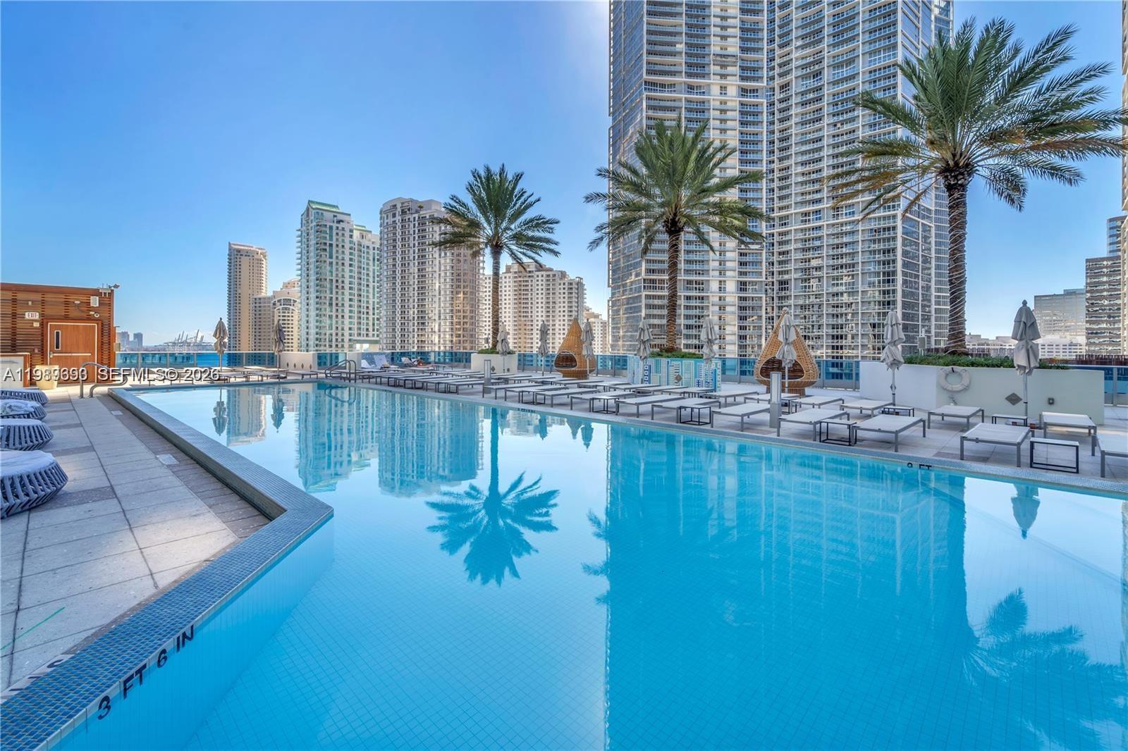200 Biscayne Boulevard Way
